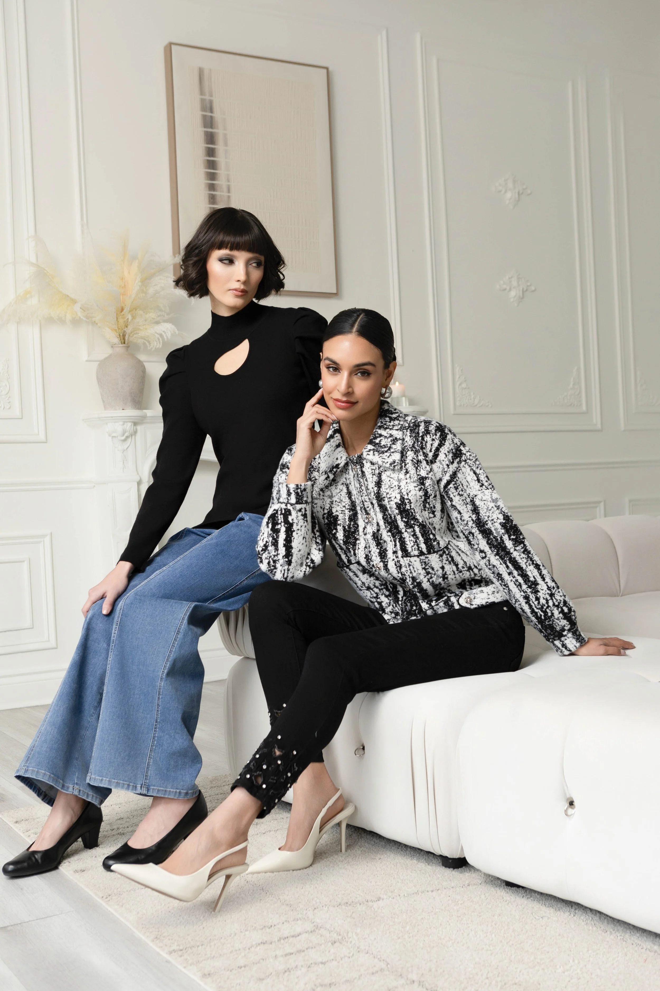EW35026_black(sweater)+EW35175(jeans)+EW35068(cardigan)+EW35038(jeans).jpg