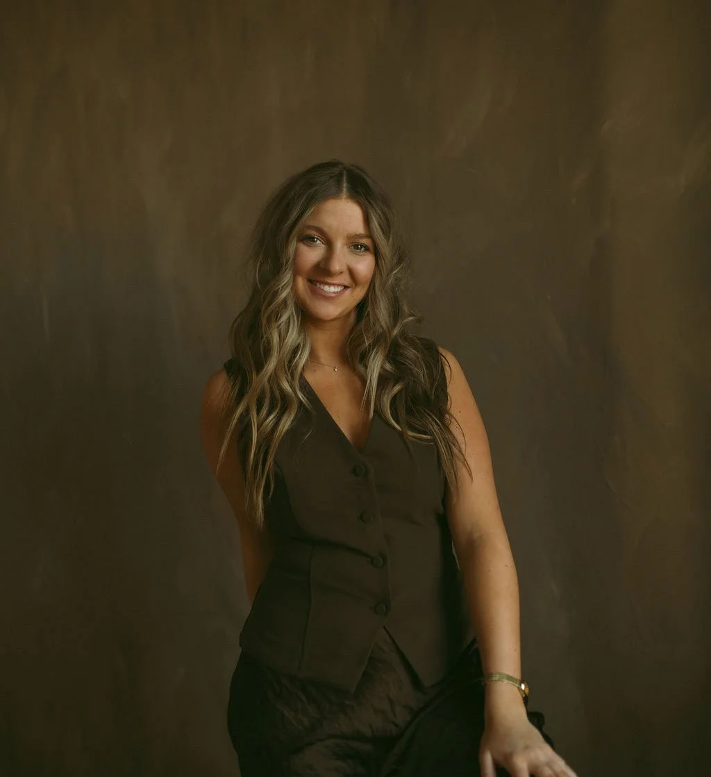 Cameron, an Ops & HR consultant at Foundress