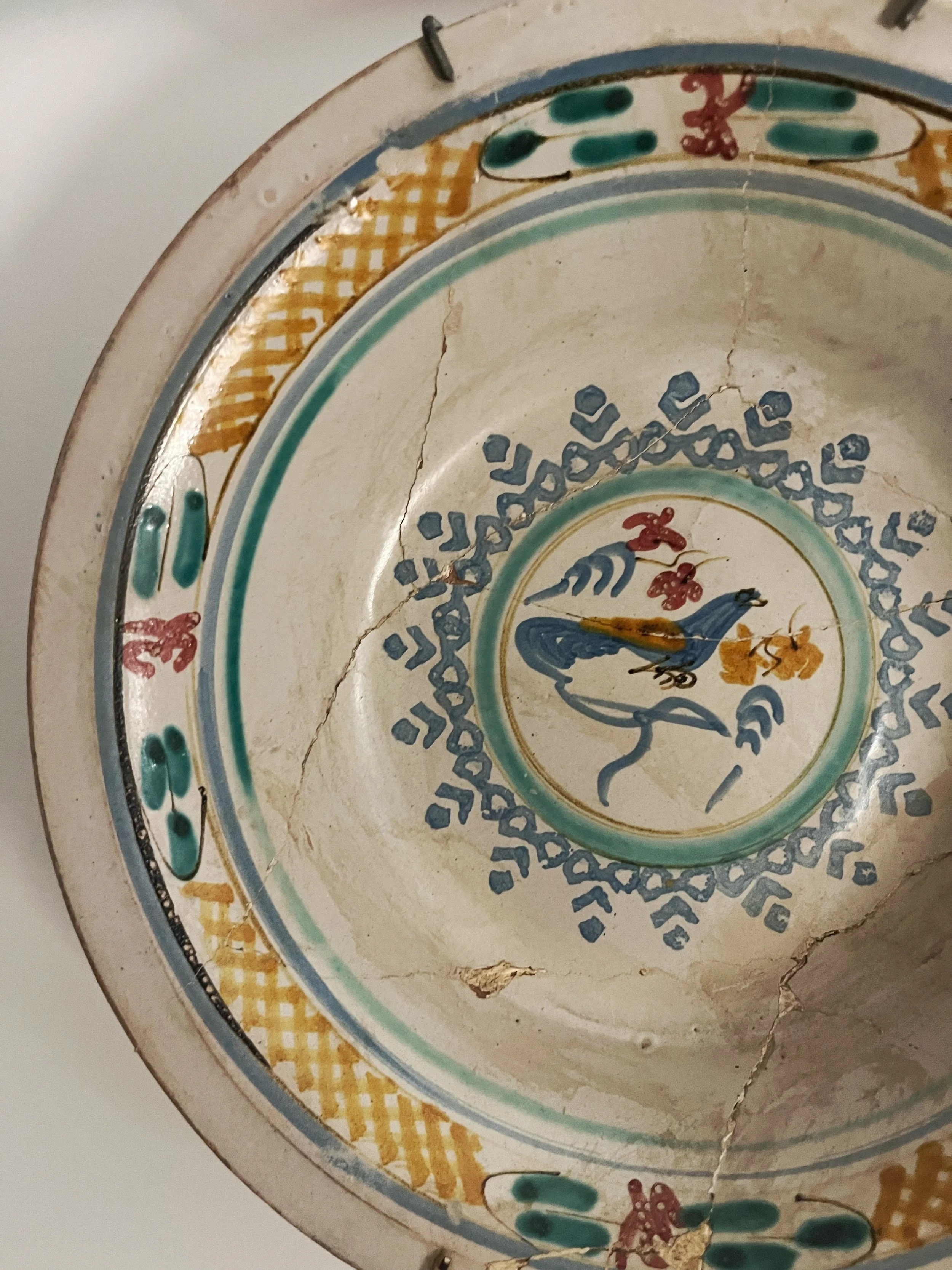18th/19th Century Maiolica Bird Bowl