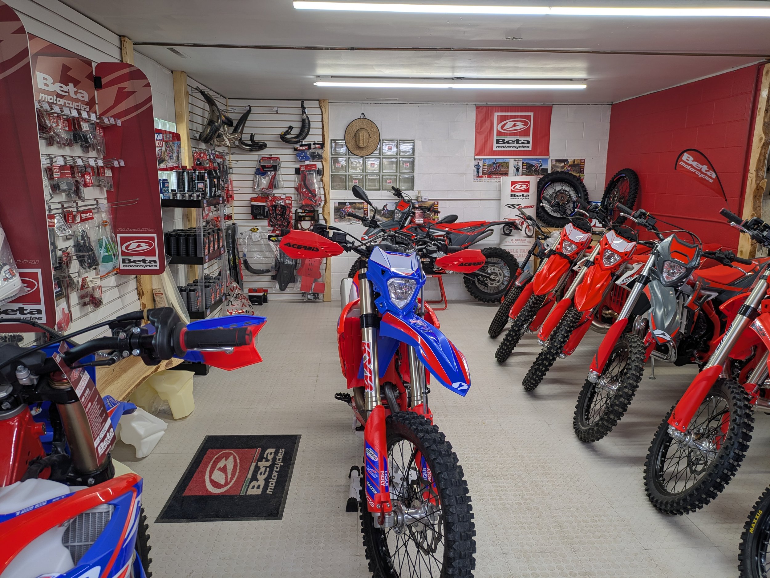 Rosco's Beta Barn showroom