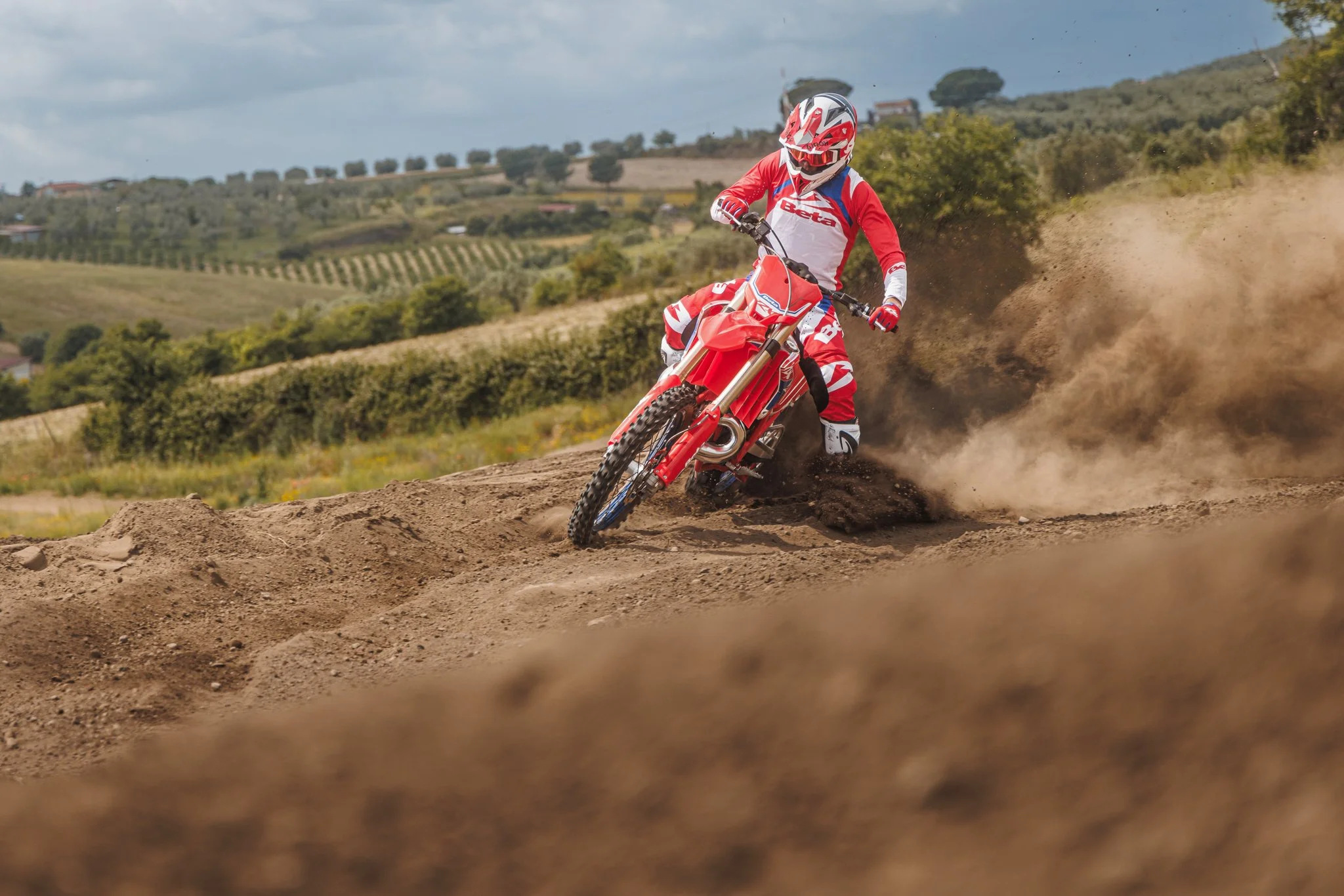 RX-2T-My26-15- (1).jpg