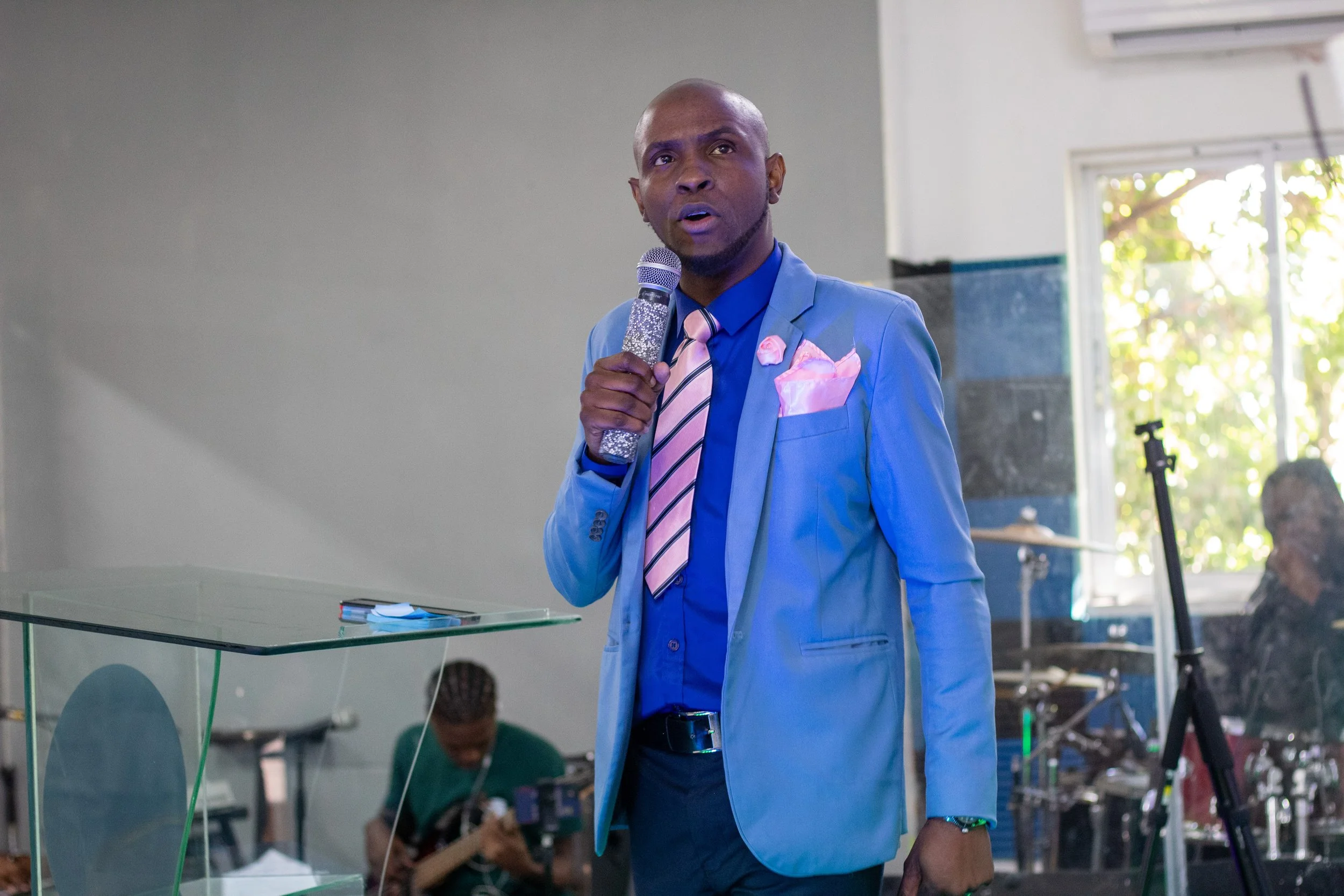 white & blue-109.jpg