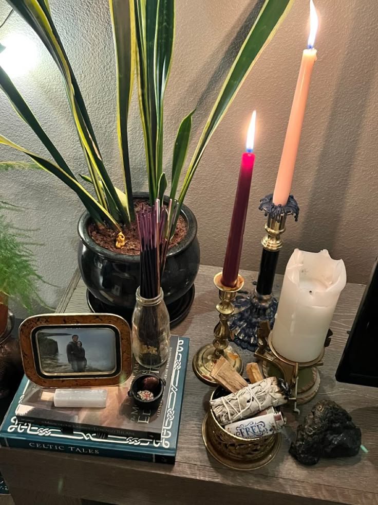 Altar Details.jpg