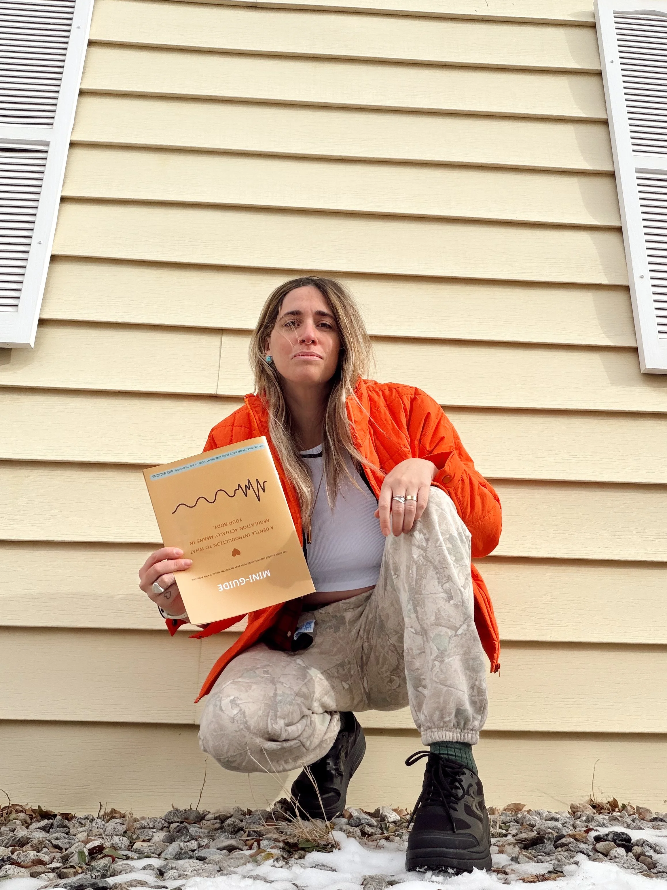 ᴛʜᴇ sᴛɪʟʟᴘᴏɪɴᴛ ɪɴsɪᴅᴇ ᴛʜᴇ sᴛᴏʀᴍ