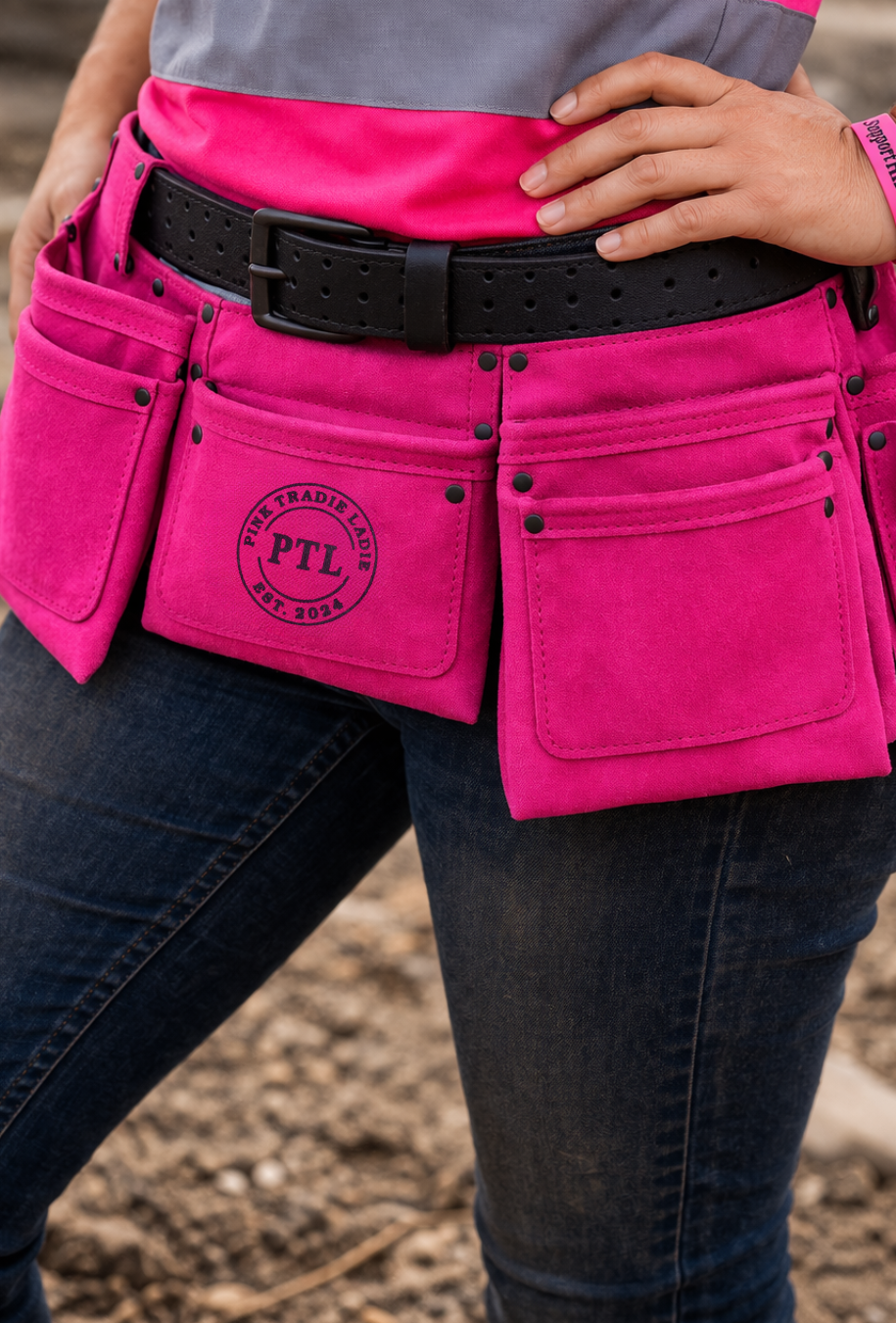 Pink+Tradie+Ladie+Toolbelt+LS1.png