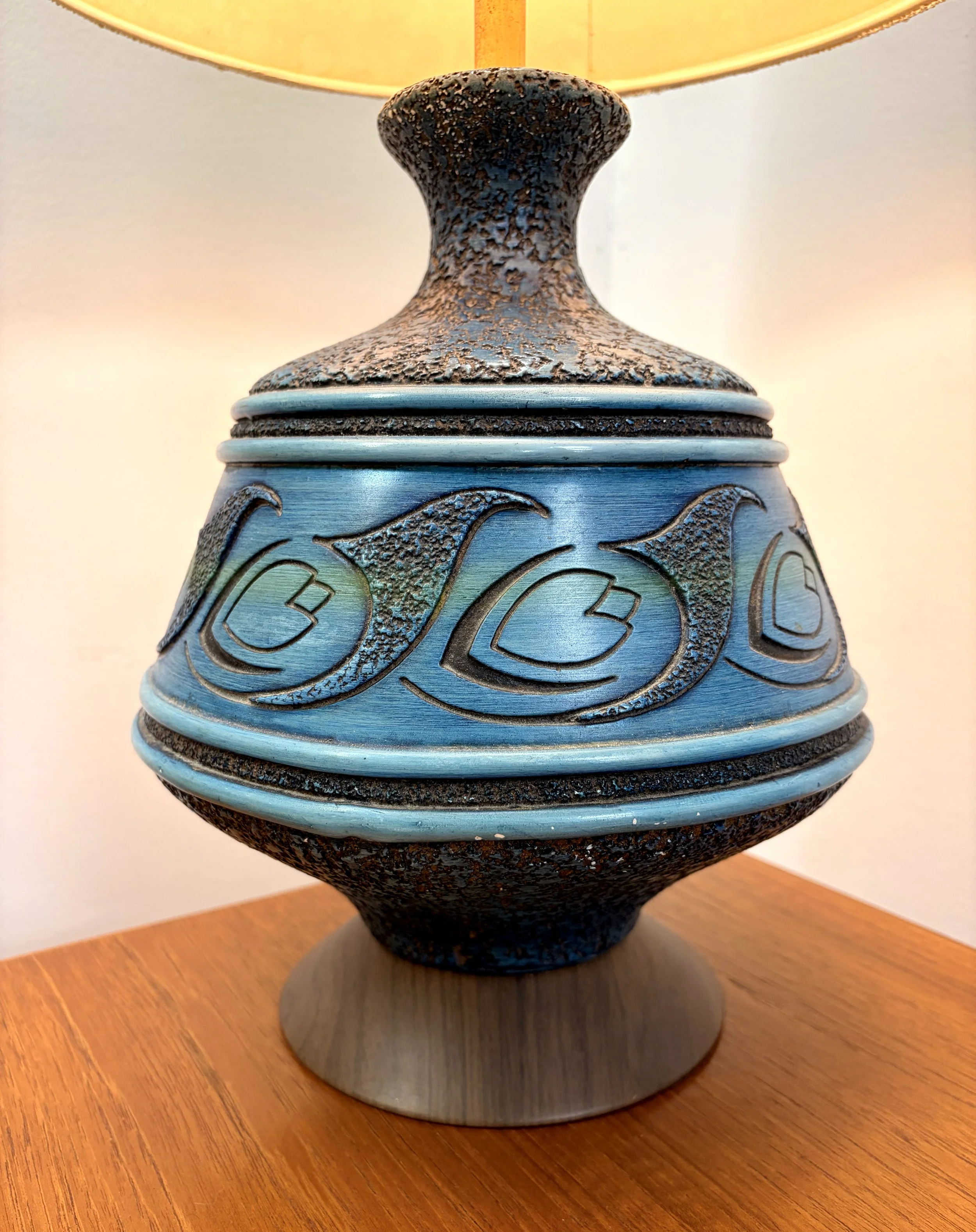 blue-lamp-9.jpg