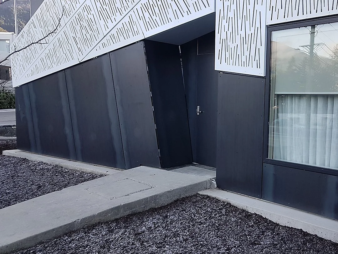 Clear Over Black Steel - Panels