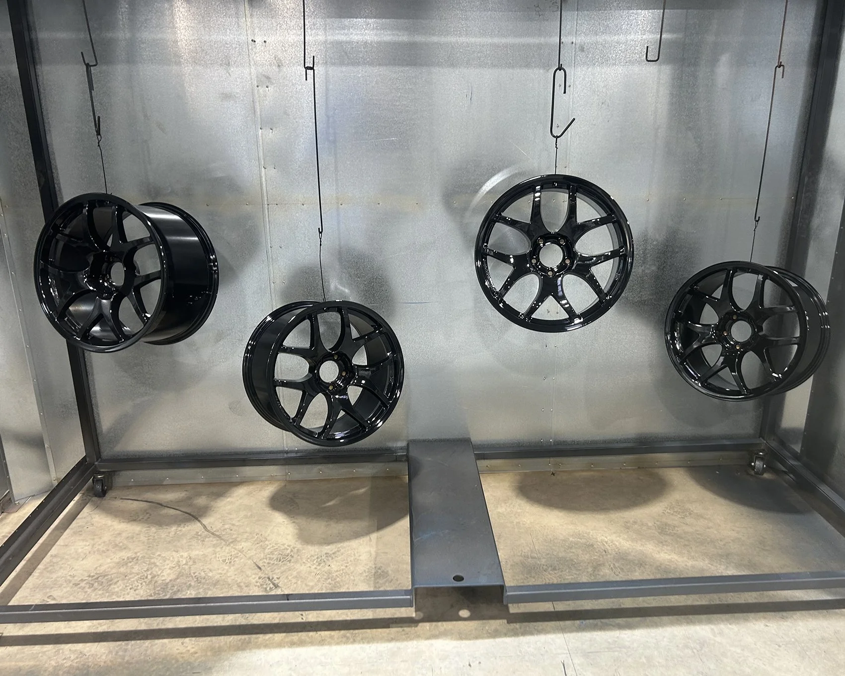 Gloss Black Alloy Wheels