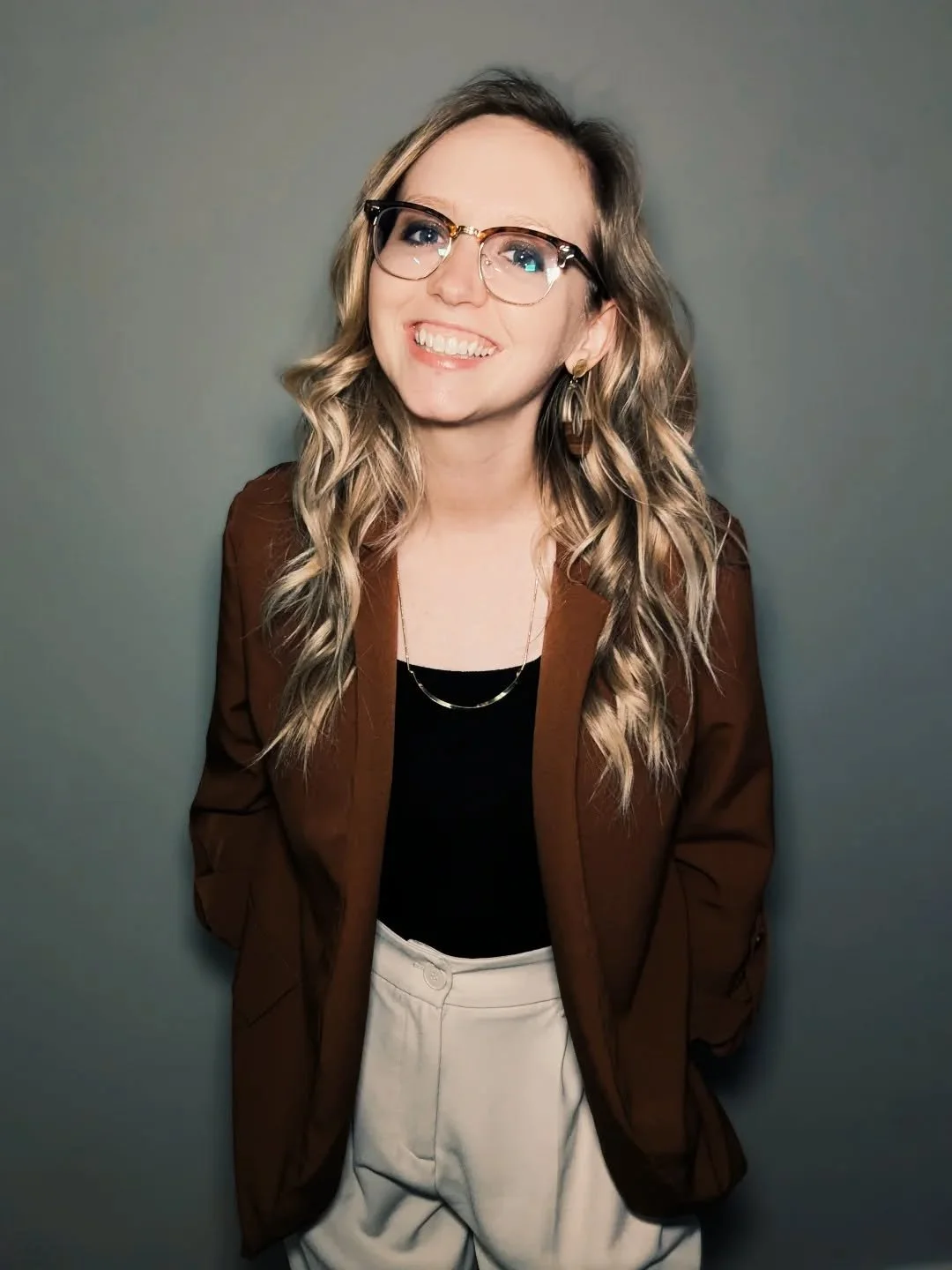 Kaleigh Allen | Founder of Bigger Waves Publishing est. 2023

My vision is expanding, my mission is the same: to help others step into courage, obedience, and hope even when the waves feel overwhelming.

I'm preparing to take on some "bigger wav