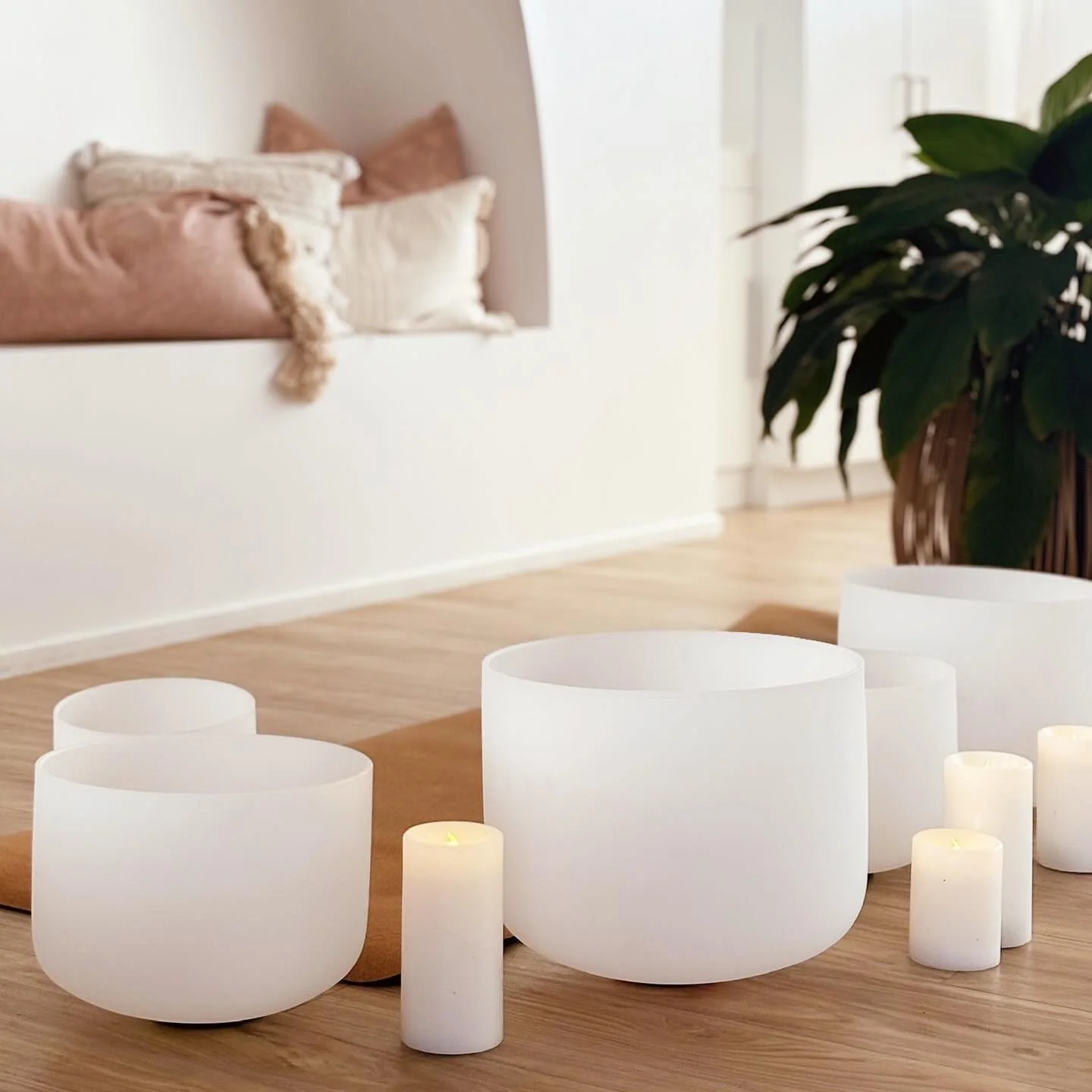 As we close out 2025 and step into 2026, we&rsquo;re choosing to begin the year slowly, intentionally, and with presence 🤍

Tomorrow, January 1st, we&rsquo;ll be welcoming the new year with one special class:
5:00pm - Yin + Sound 🧘🏽&zwj;♀️🕯️

A s