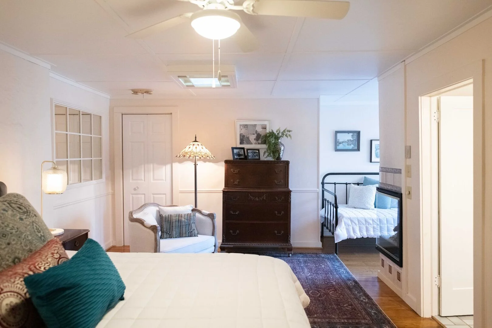 Room 4 - King Bed - 2nd Floor - Custom Corner Fireplace - Daybed - Patio Door Opens to Private Balcony