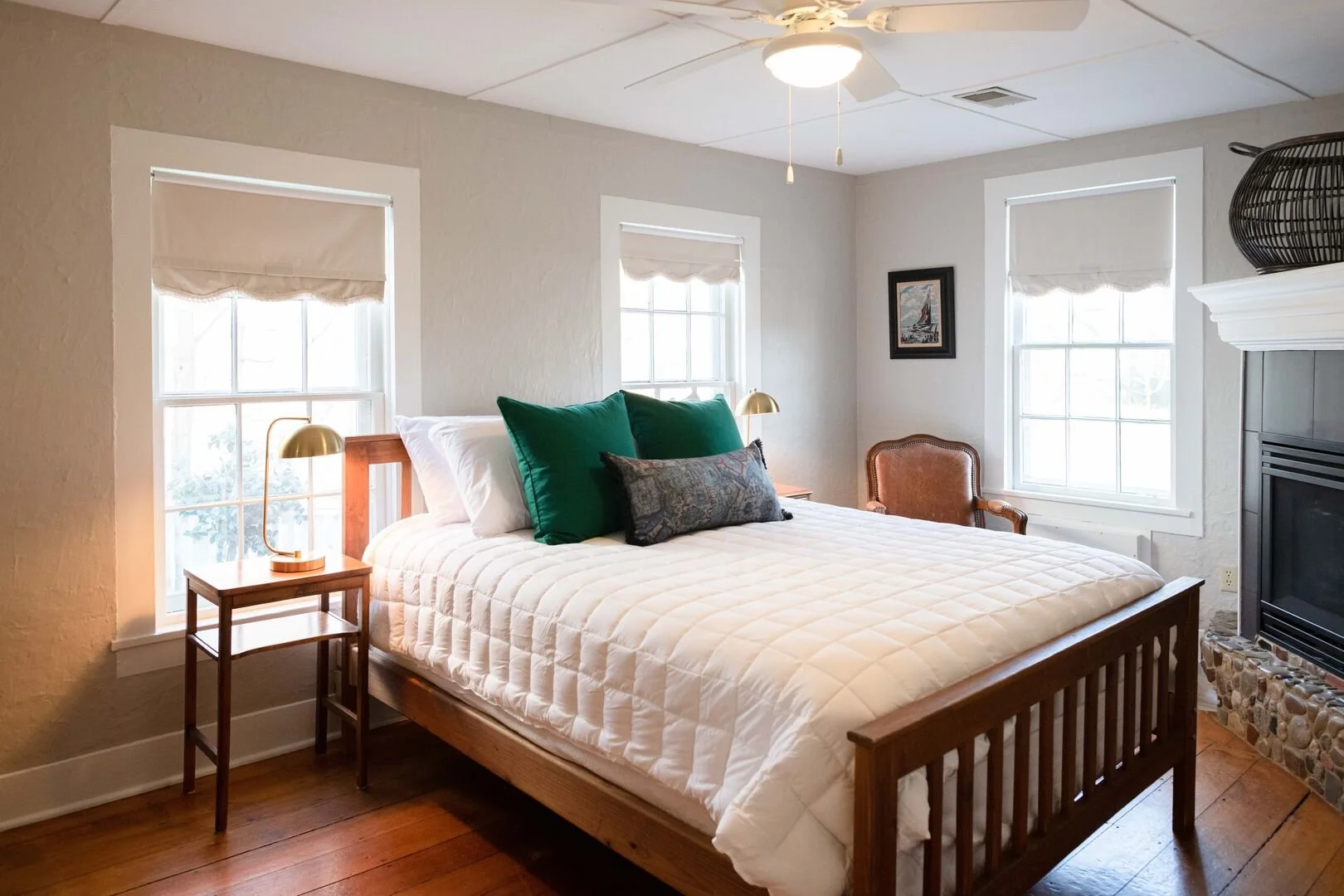 Room 6 - Queen Bed - 2nd Floor - Custom Corner Fireplace