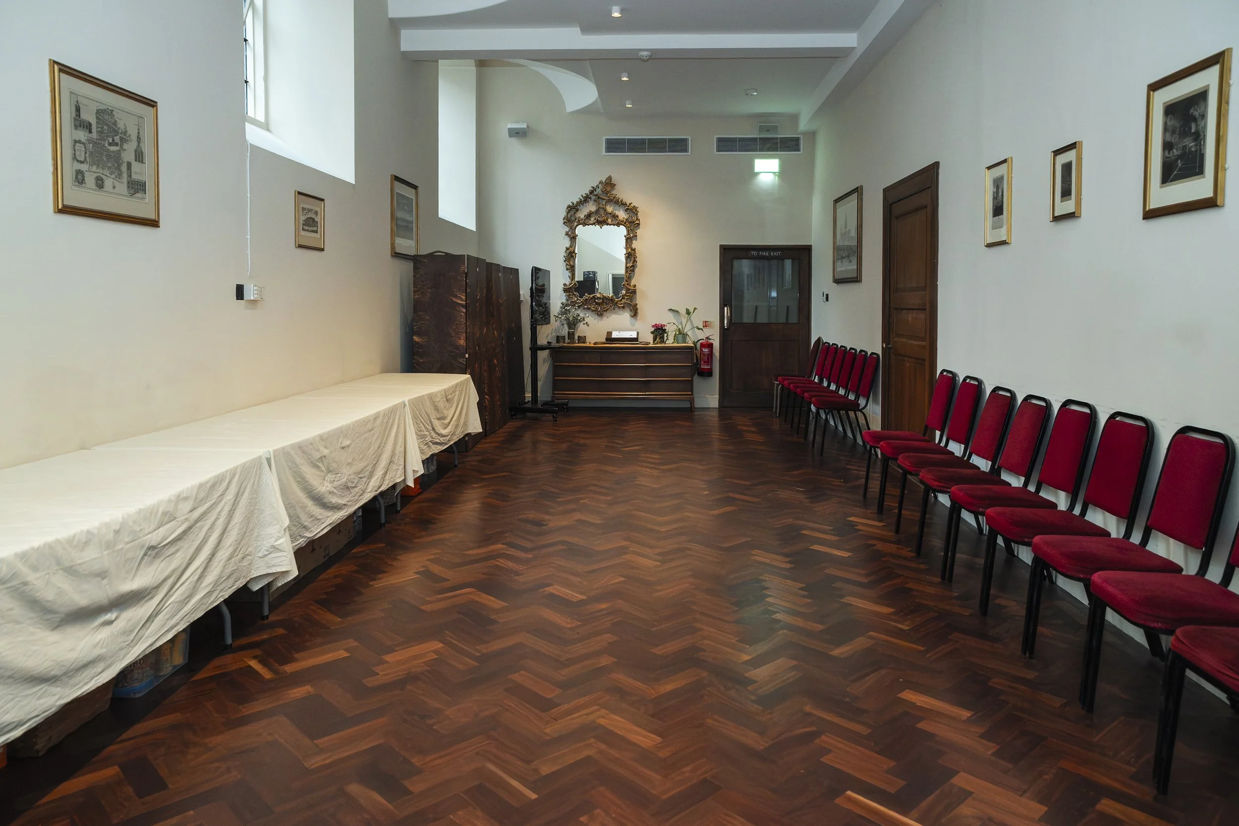 St Andrew by the Wardrobe - Hire space