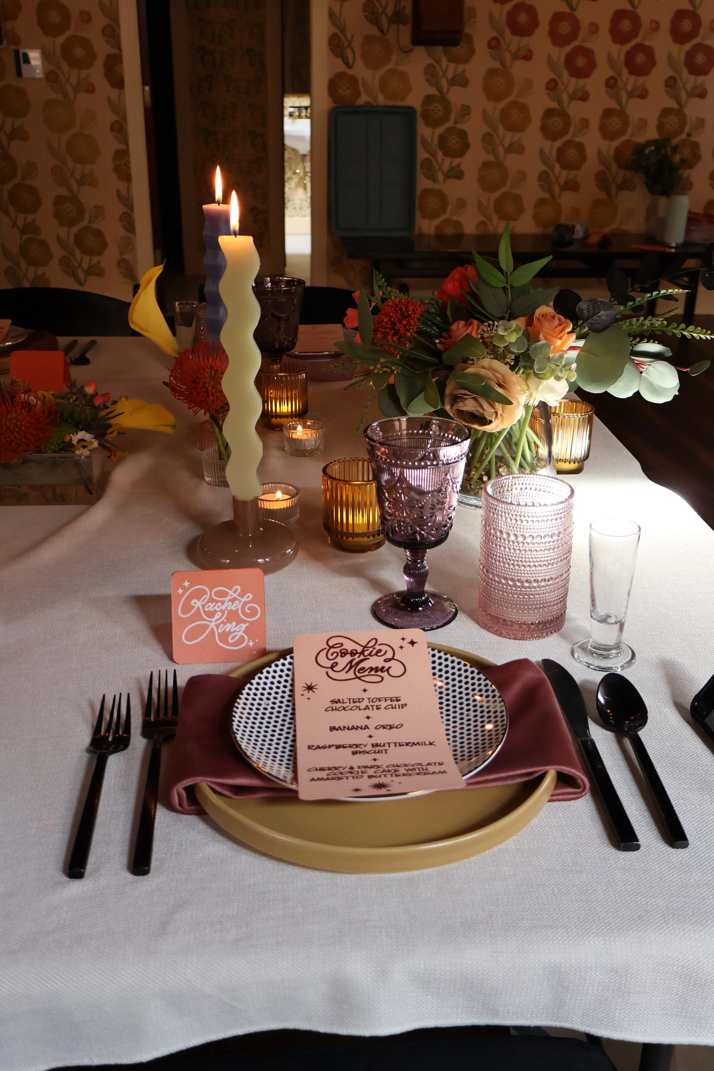 colorado-modern-calligraphy-tablescape.JPG