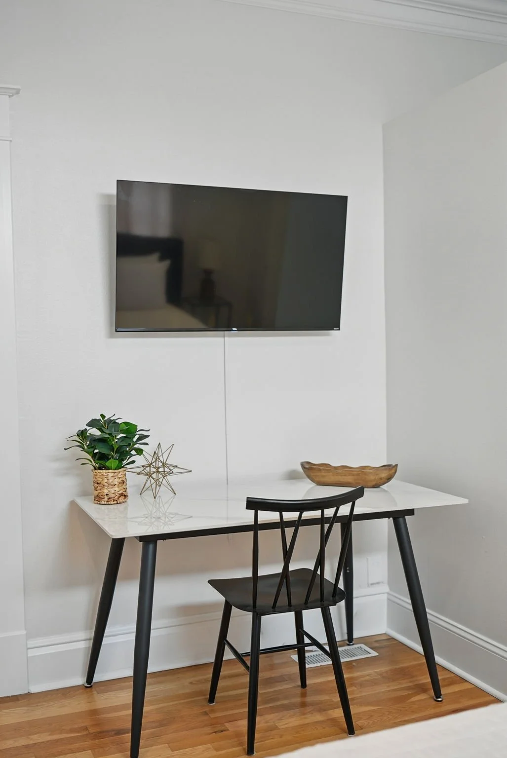 Hello Neighbor - Archer -43.jpg