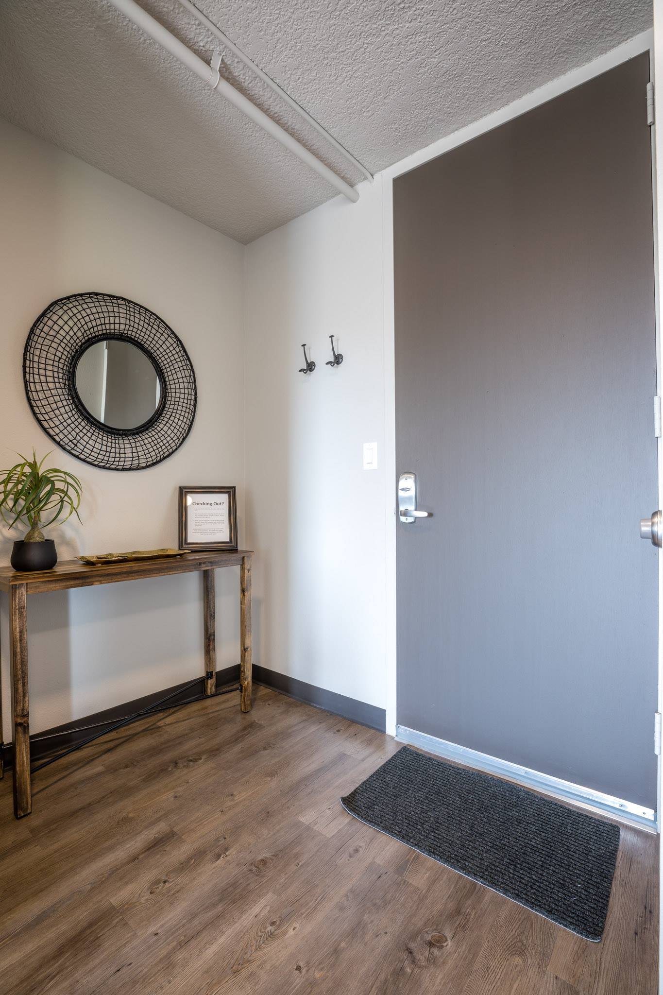 LYN-604-Wild Oasis-13.jpg