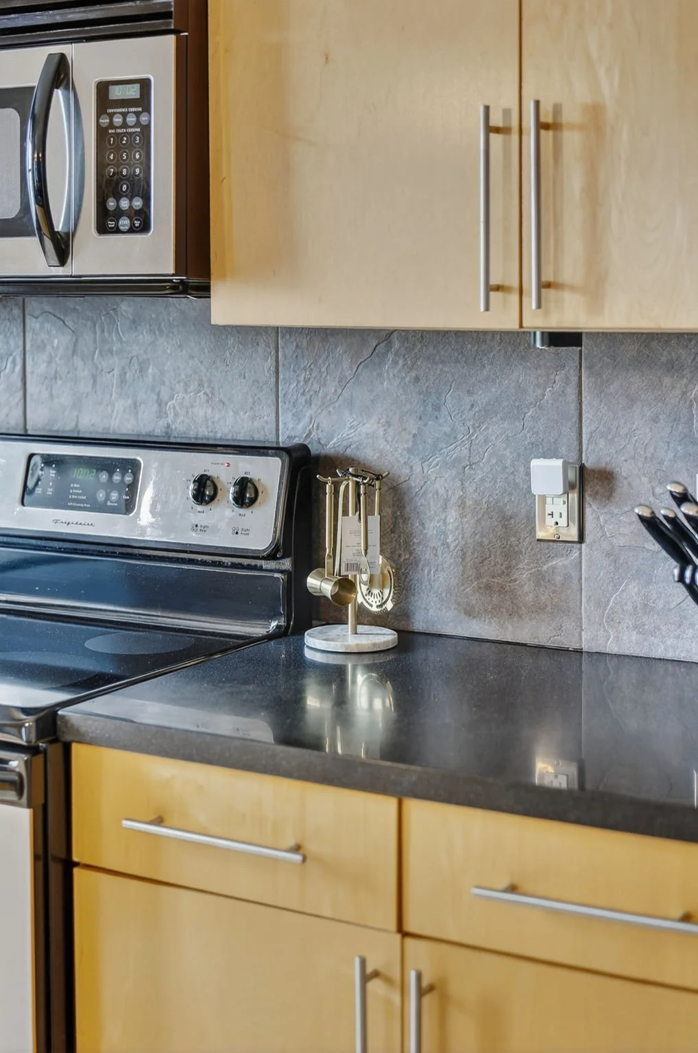 Hello Neighbor - Kirkwood - Ellis - 35.jpg