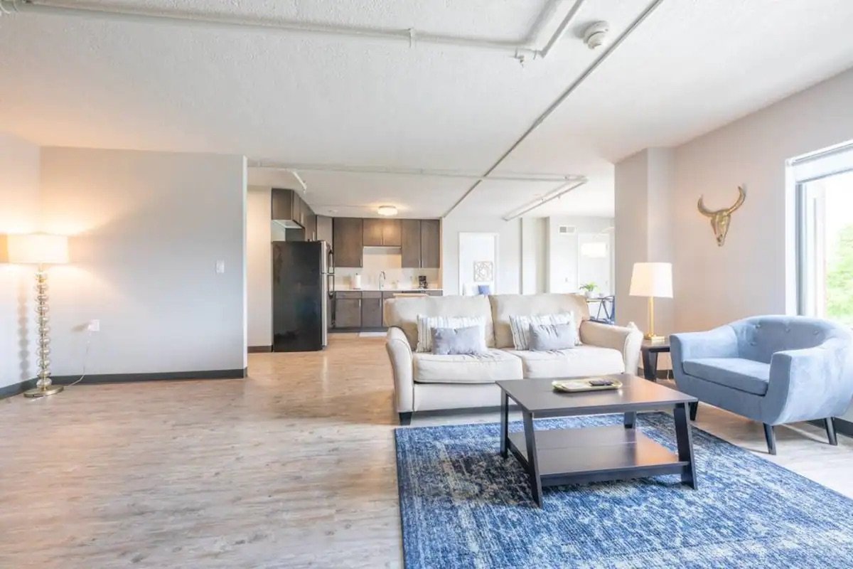 HN - Blue Stone - 18.jpeg