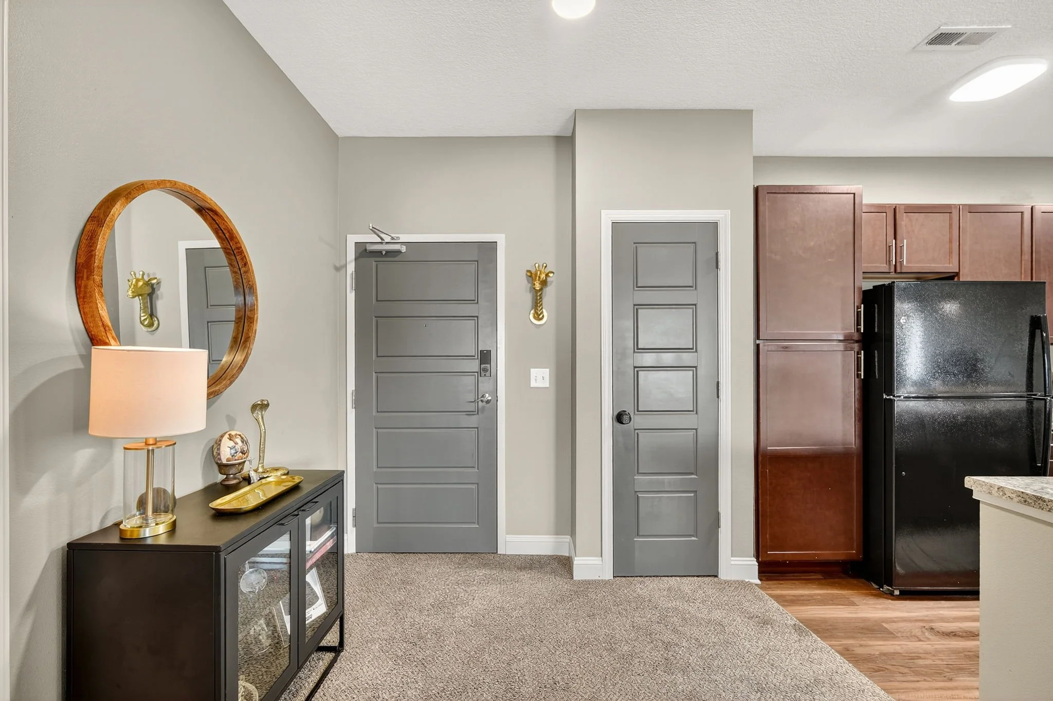 Hello Neighbor - Matteo - 6.jpg