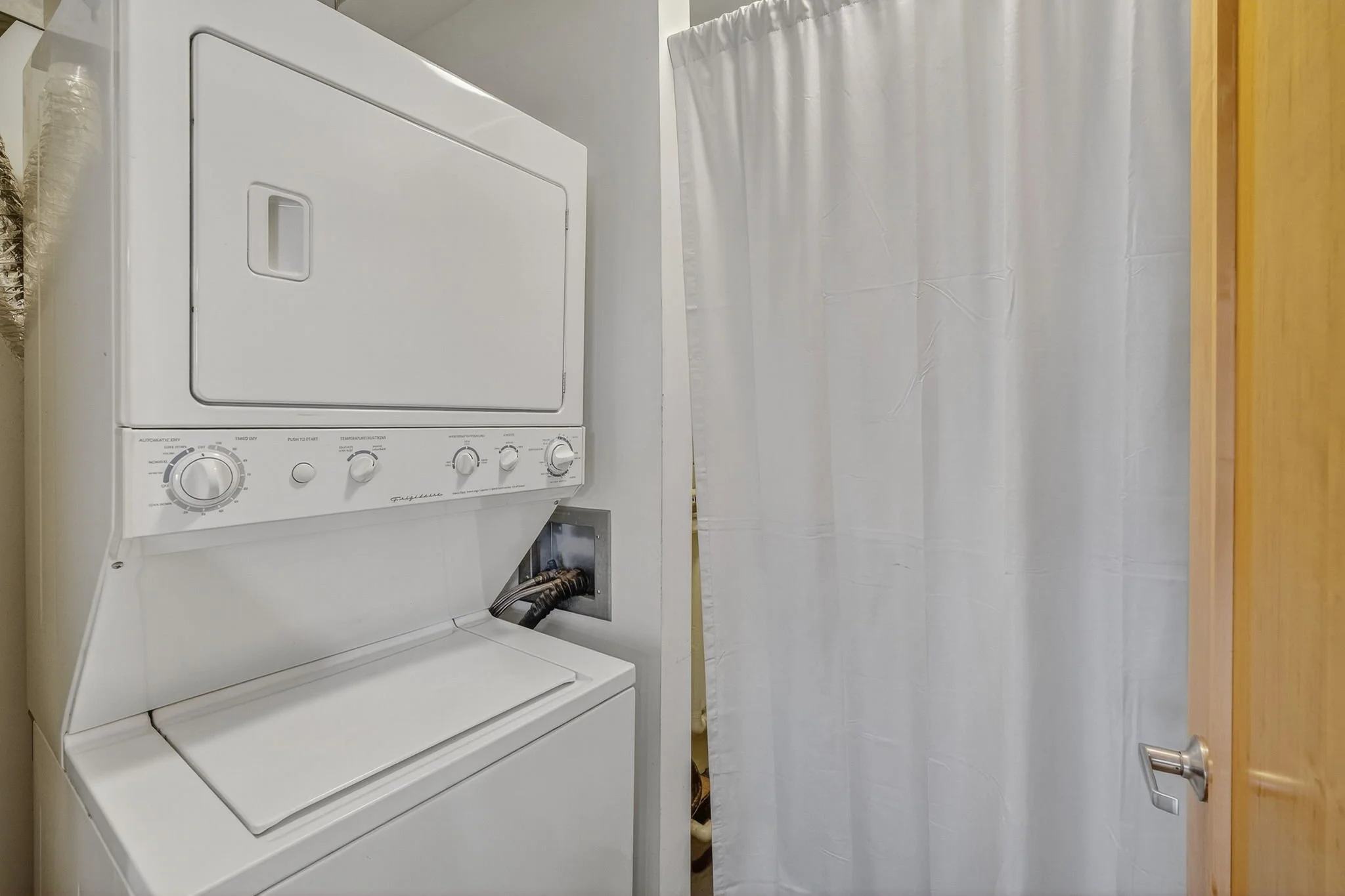 Hello Neighbor - Kirkwood - Ellis - 11.jpg