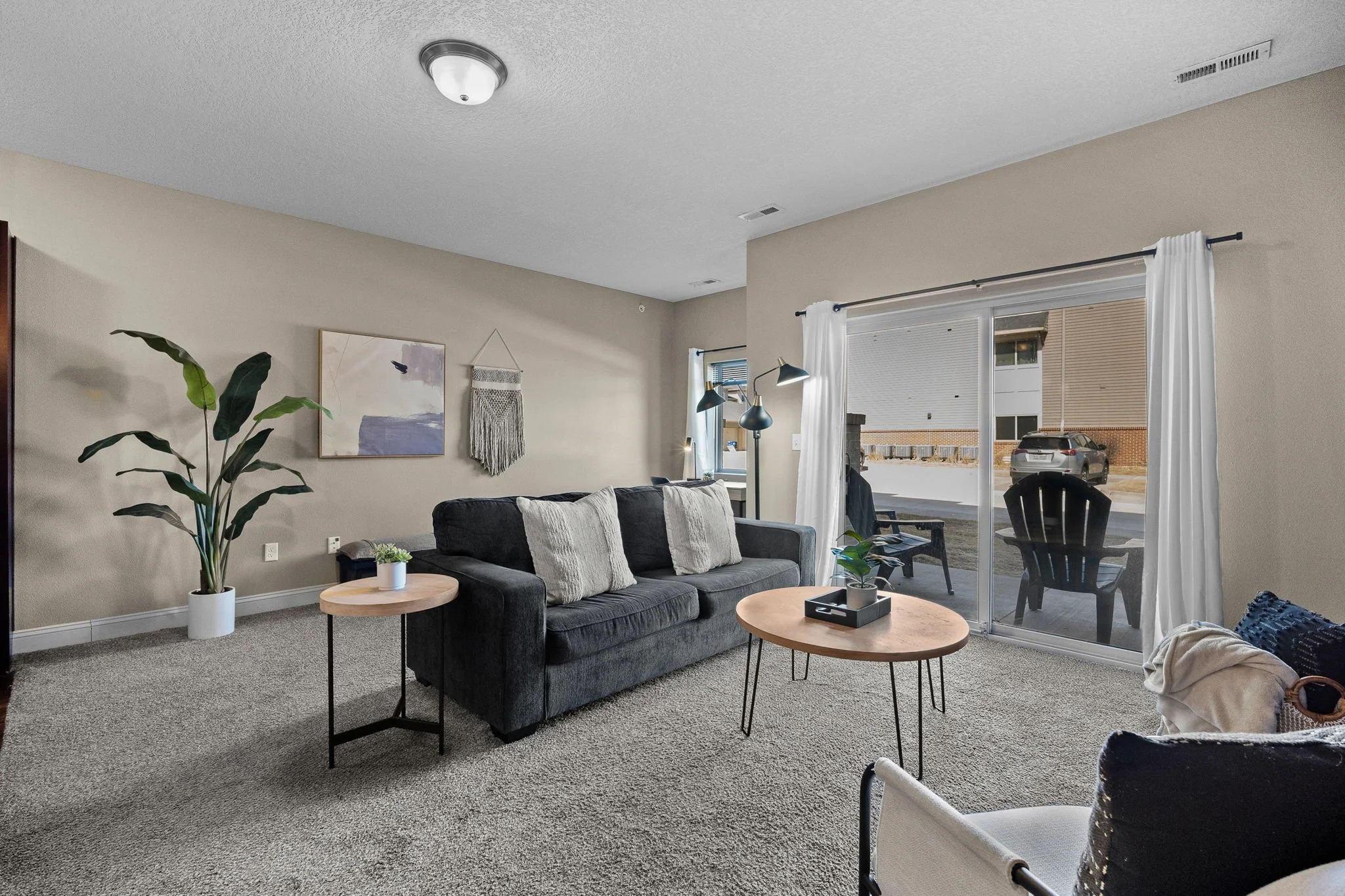 Hello Neighbor - Maddox - Refresh - 2025 - 4.jpg