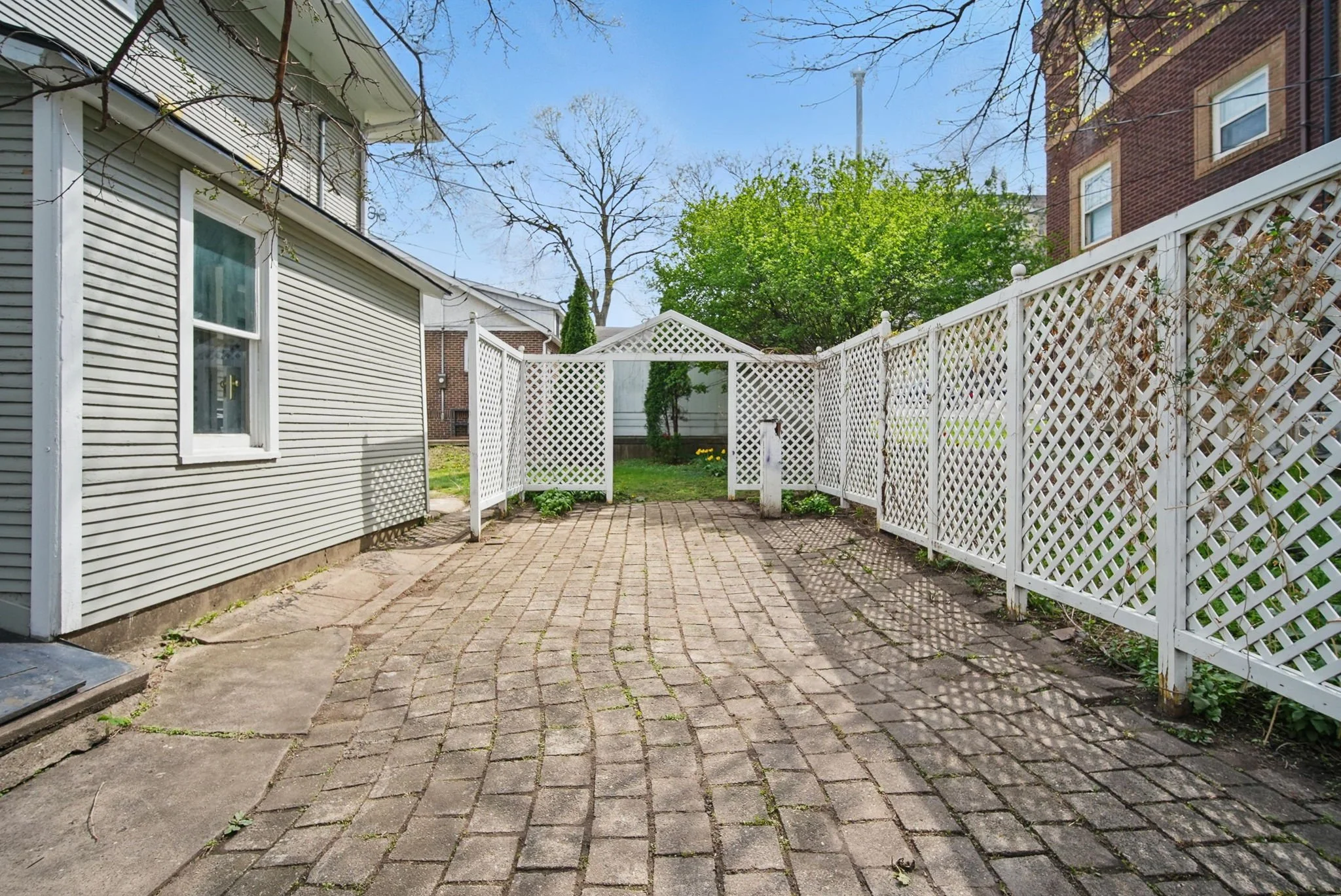 Hello Neighbor - Archer -68.jpg