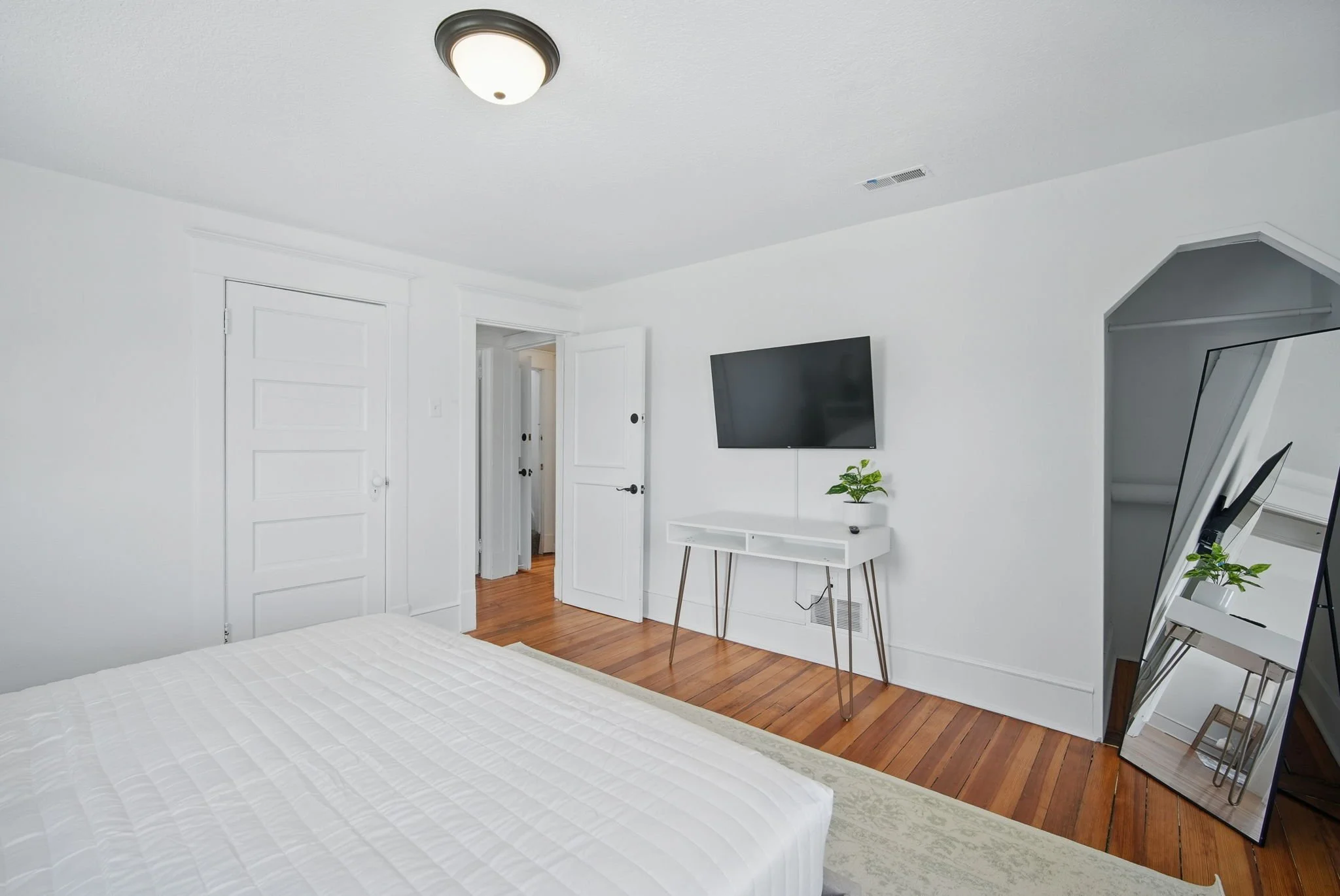 Hello Neighbor - Archer -22.jpg