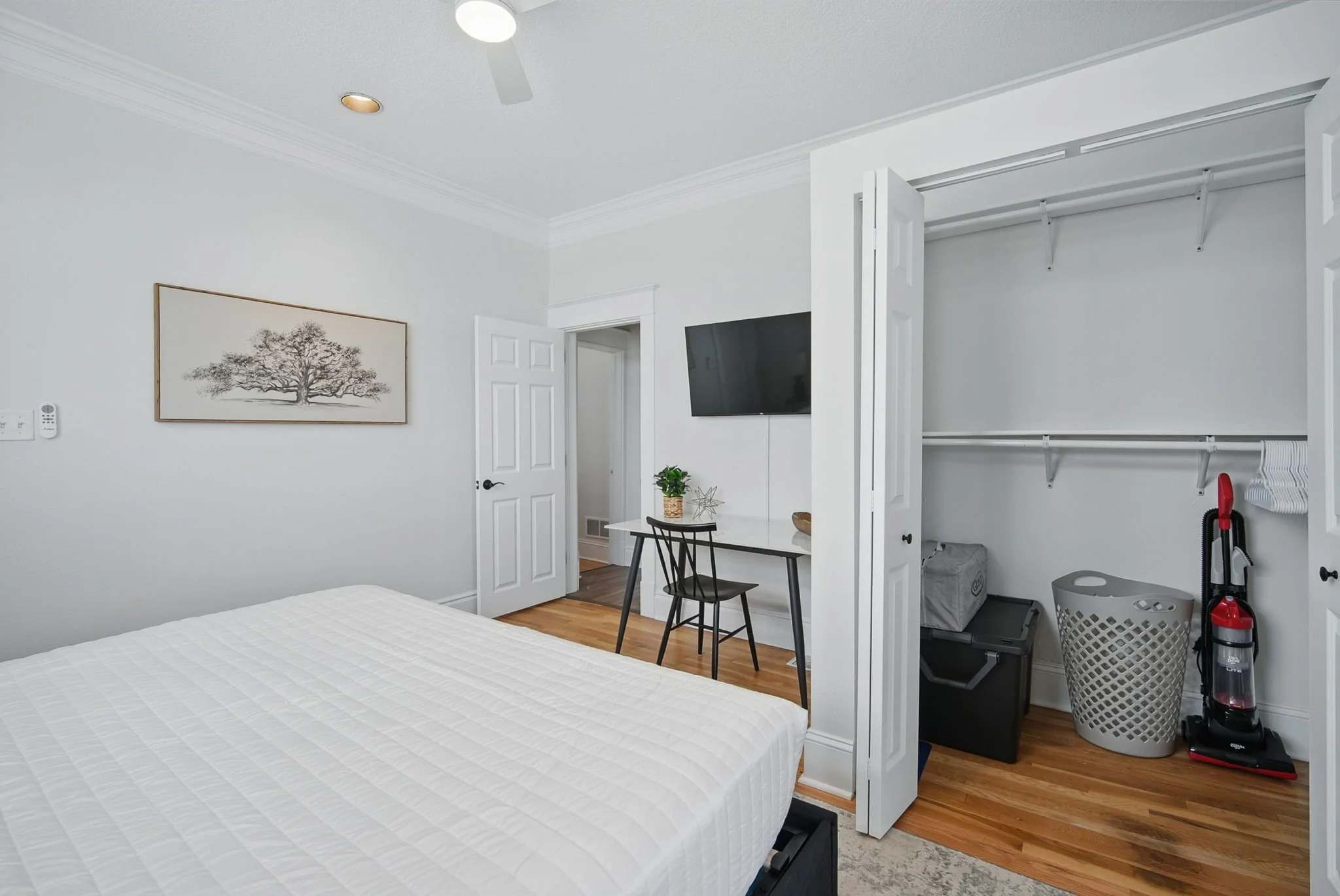 Hello Neighbor - Archer -45.jpg