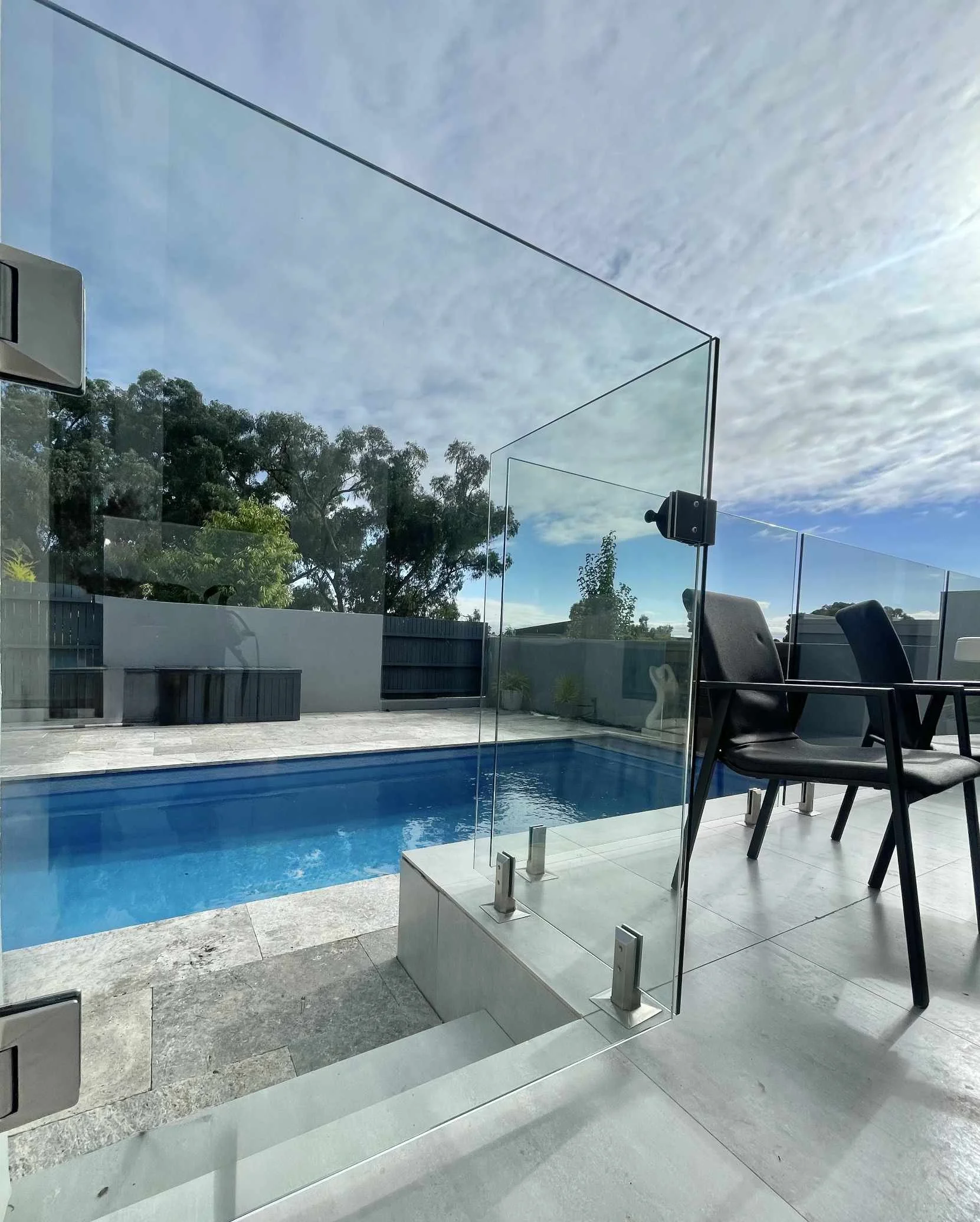 glass-pool-fencing.jpg