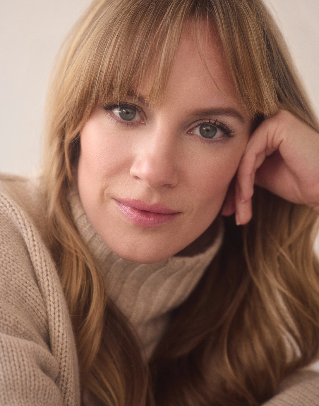 Coffee With Friends - Danielle Savre