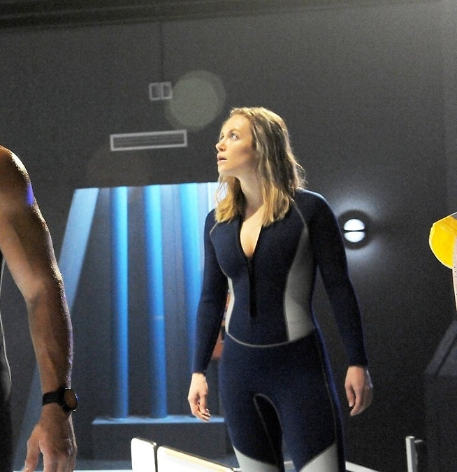 deep blue sea 2 (2).png