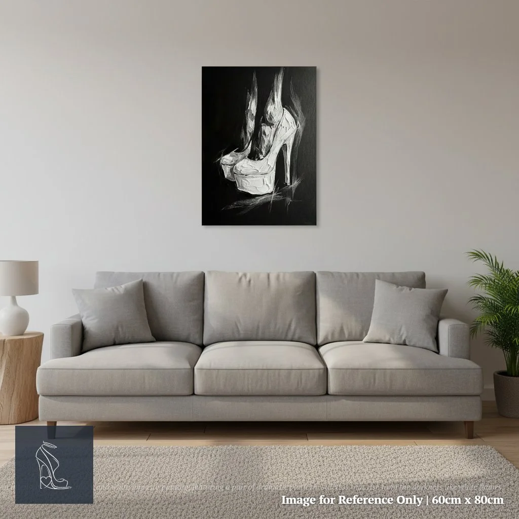 painting-an-intensely-textured-black-and-livingroom.jpg
