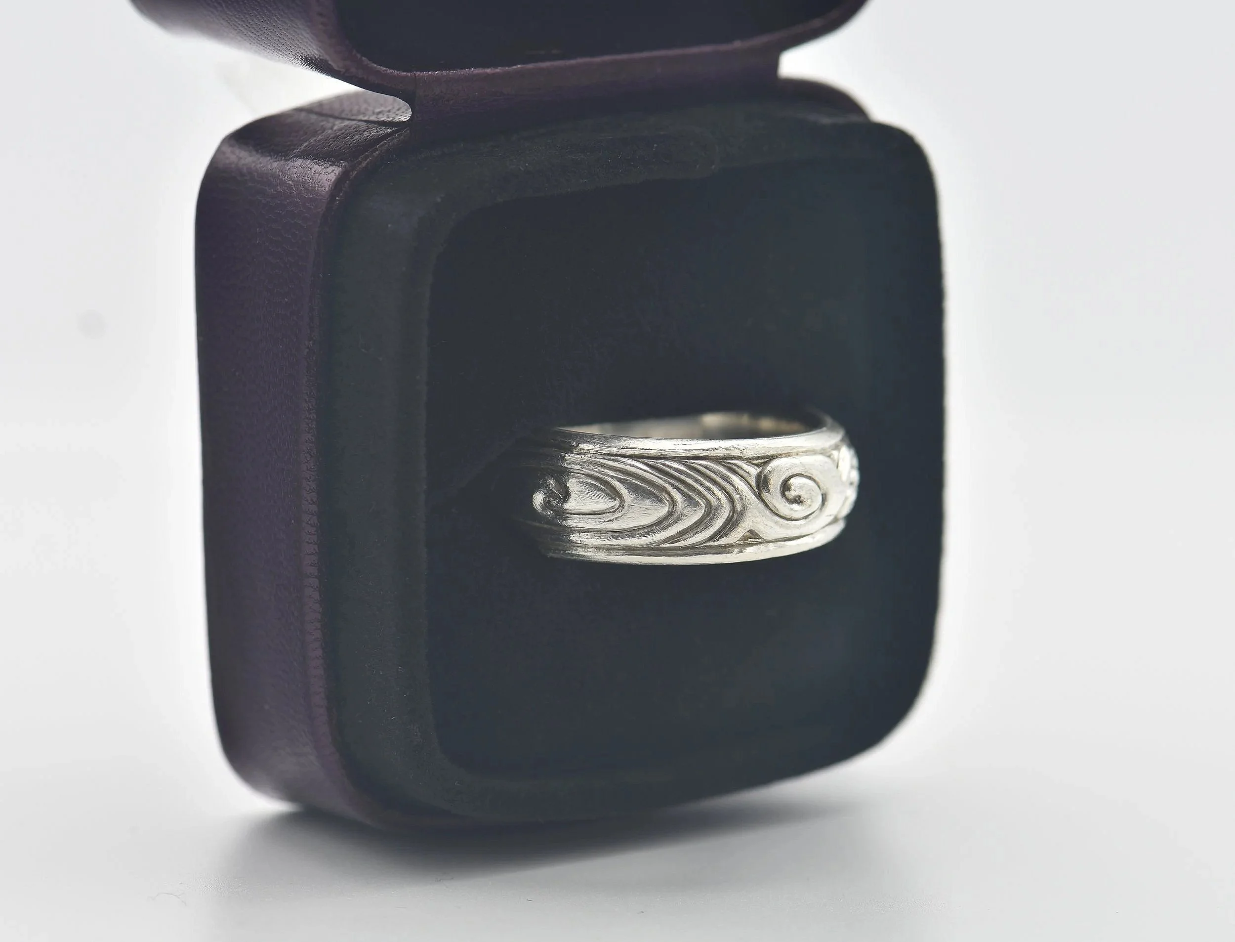 ring+box+crop.jpg