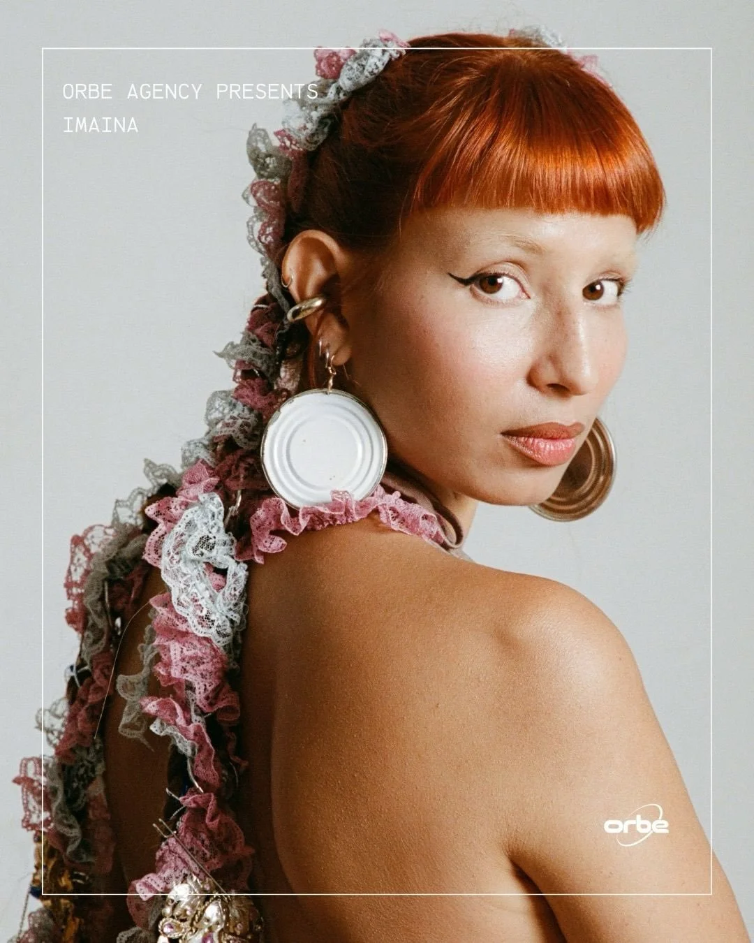 Born in La Paz, Bolivia, to a Bolivian mother and a Belgian father, @imaina__ is a singer, songwriter and composer who has shaped her musical identity
through the coming together of her two cultures.
Her sound blends Indie-Pop, Latin-Pop and South Am