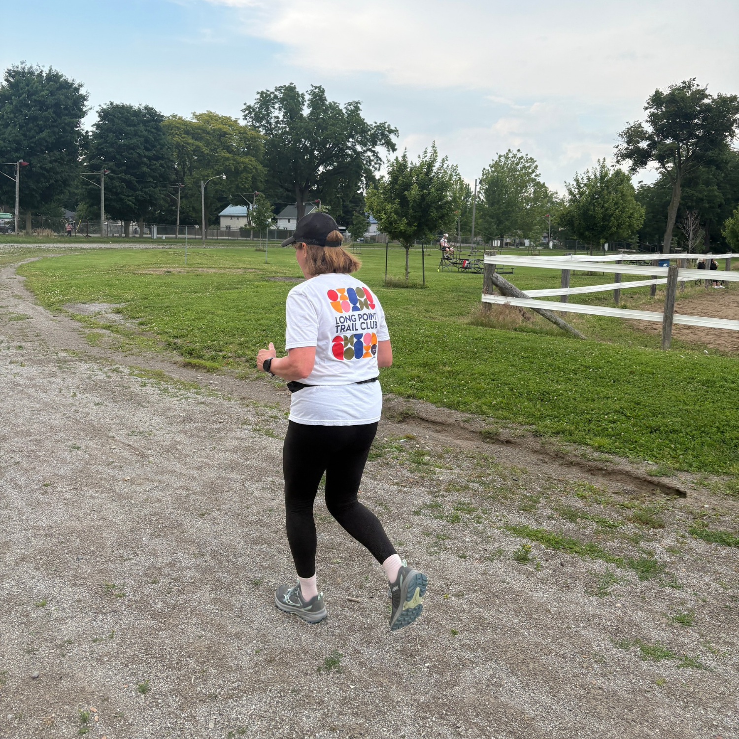 Trail Club T - Women.png