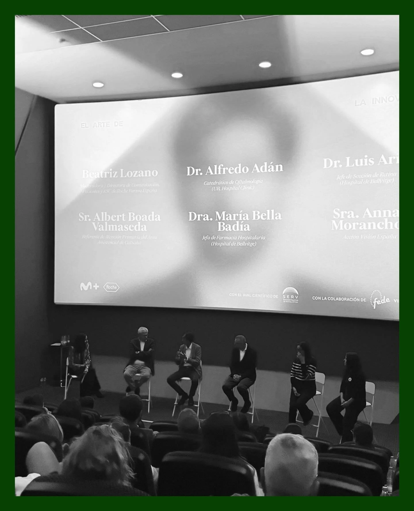 🎥🍿 El dia 26 de mar&ccedil; es va poder veure a Barcelona l&rsquo;emocionant documental #EnsayoSobreLaMirada promogut per @roche_spain, en qu&egrave; el Dr. Llu&iacute;s Arias va tenir el plaer de participar. La projecci&oacute; va venir seguida d&