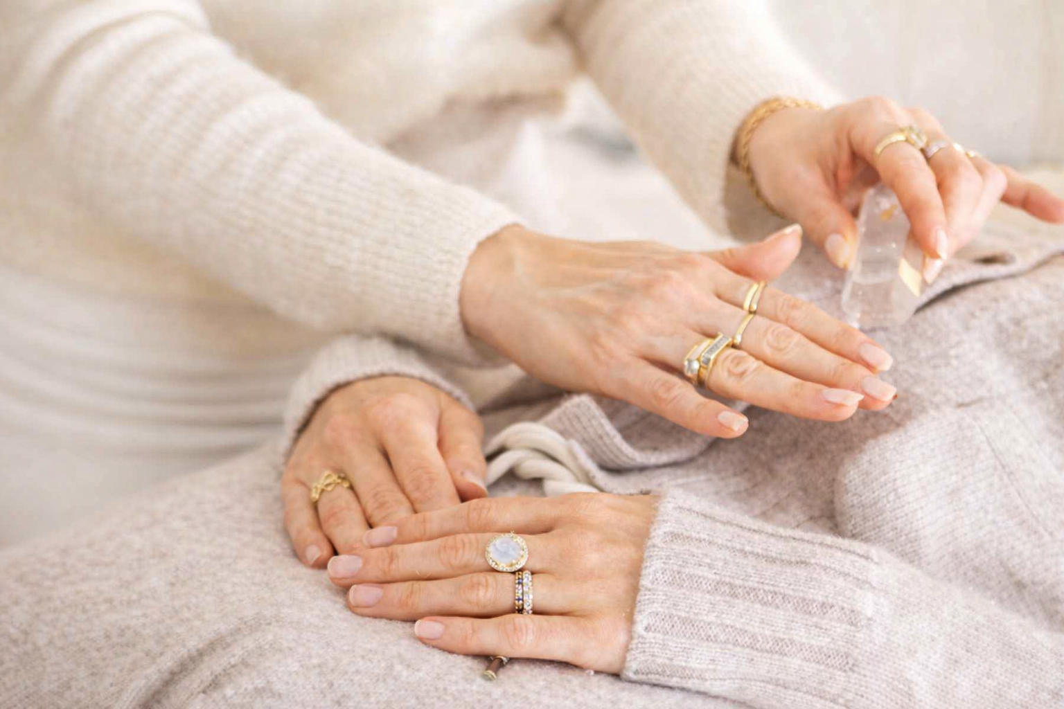 Reiki healing session hands crystal energy healing training NYC