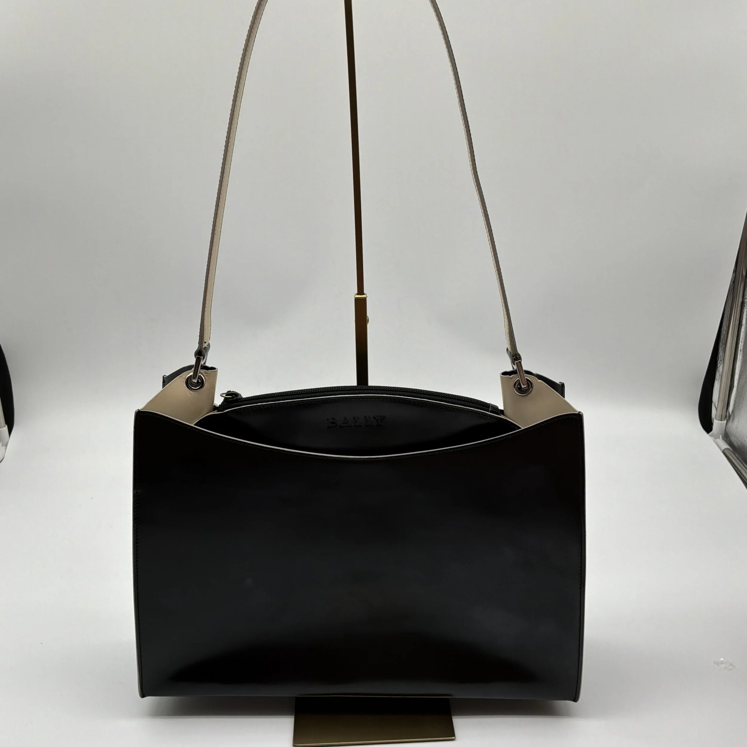 Bally Black Leather Minimalist Shoulder Bag