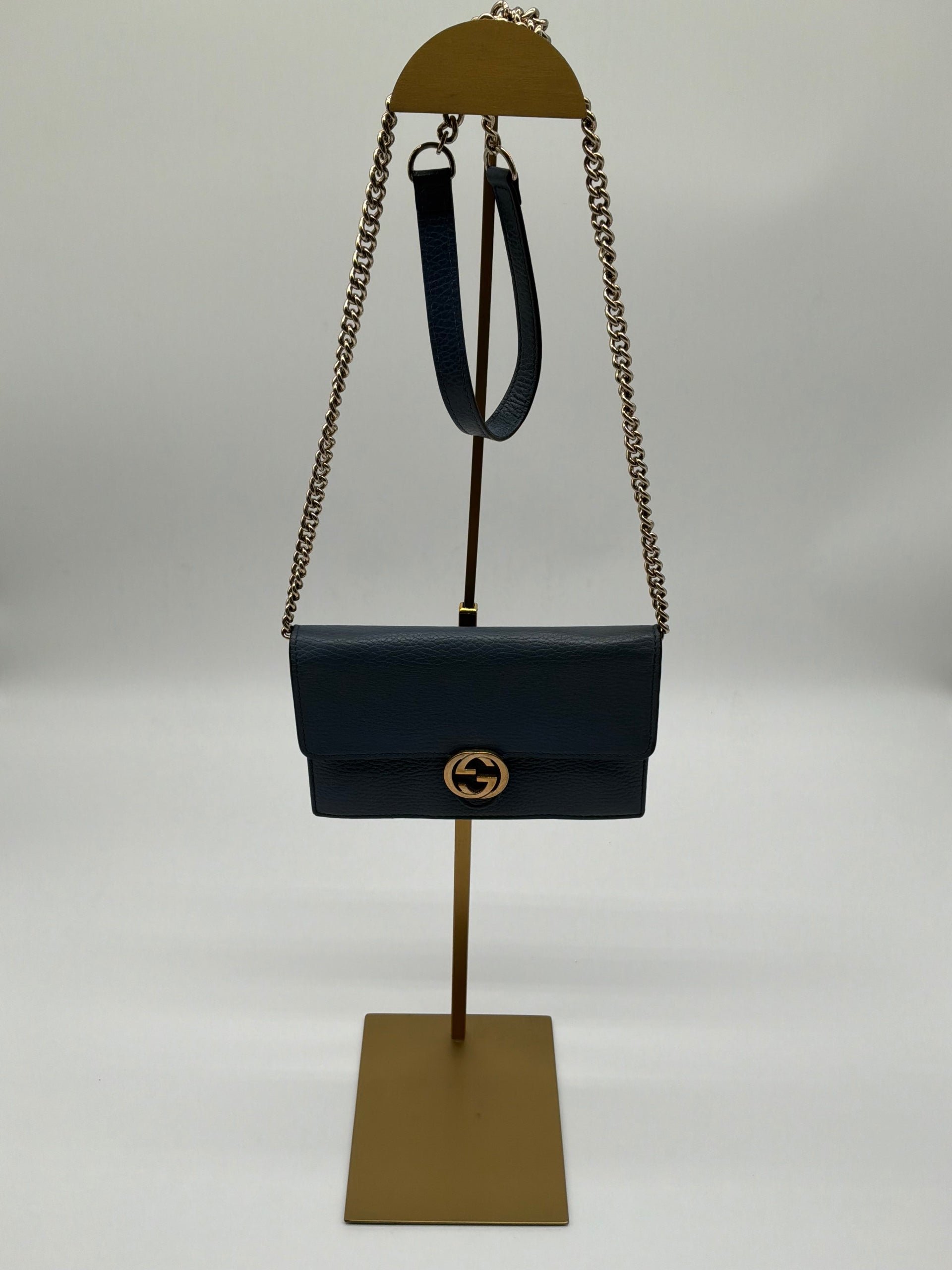 Gucci Interlocking GG Leather Chain Wallet - Black Crossbody