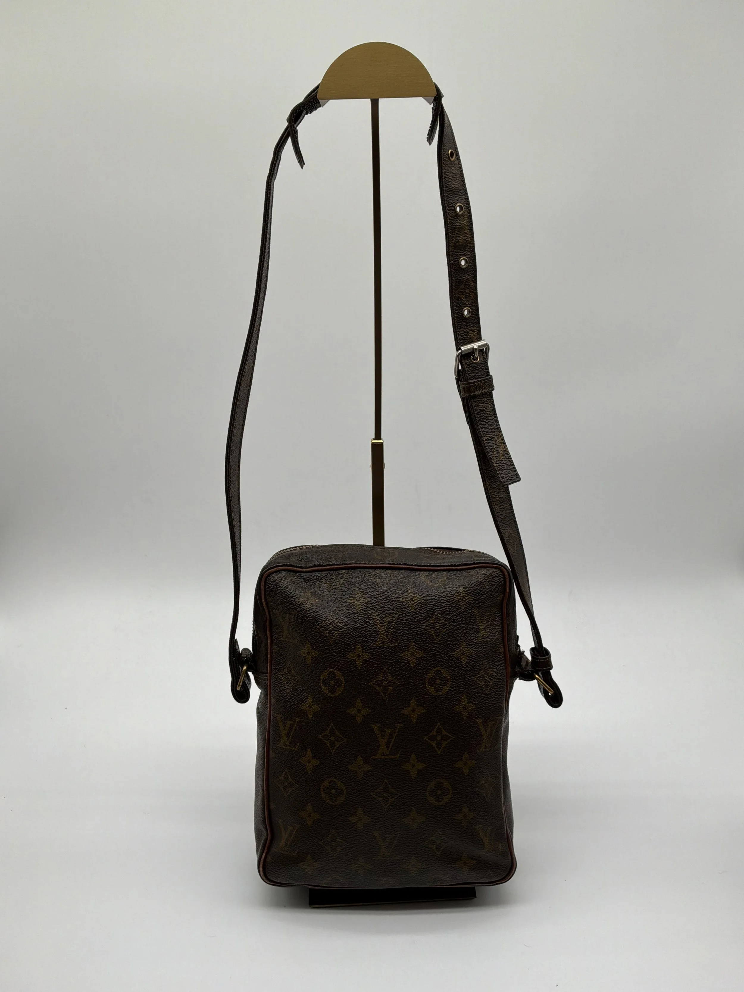 Louis Vuitton Vintage Monogram Danube Crossbody Bag Eclair Zipper