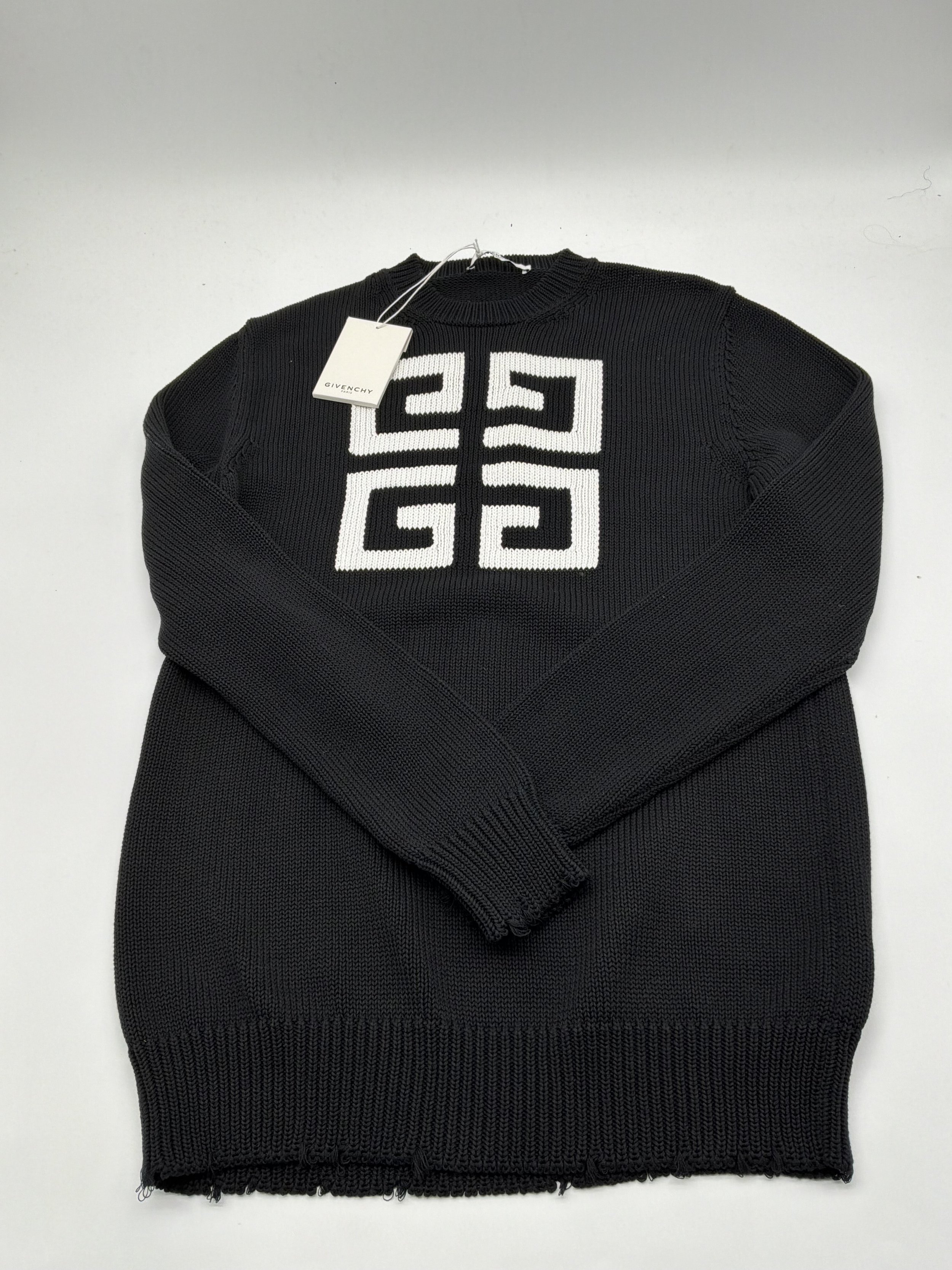 Givenchy Black & White 4G Logo Knit Sweater – New with Tags
