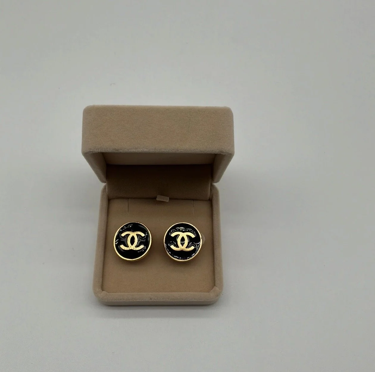 Chanel Vintage Black & Gold CC Round Clip-On Earrings