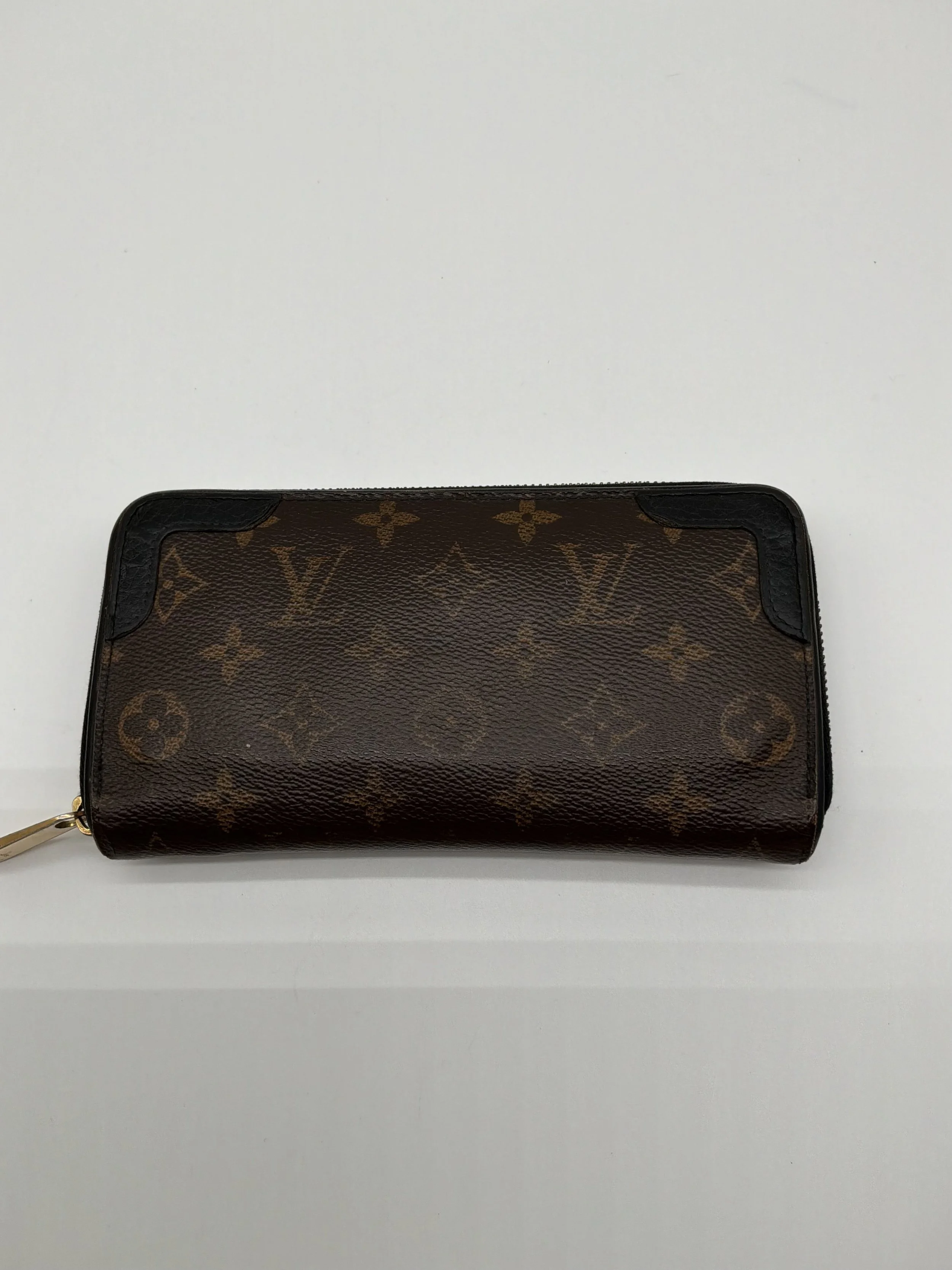 Louis Vuitton Zippy Wallet Monogram Canvas Long Zip Around Wallet