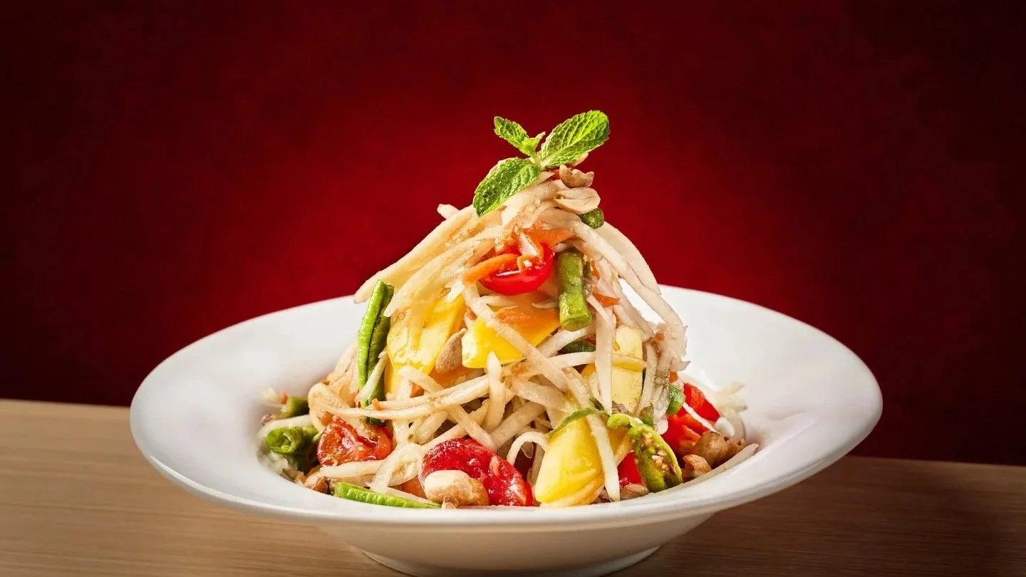 Classic Green Papaya Salad