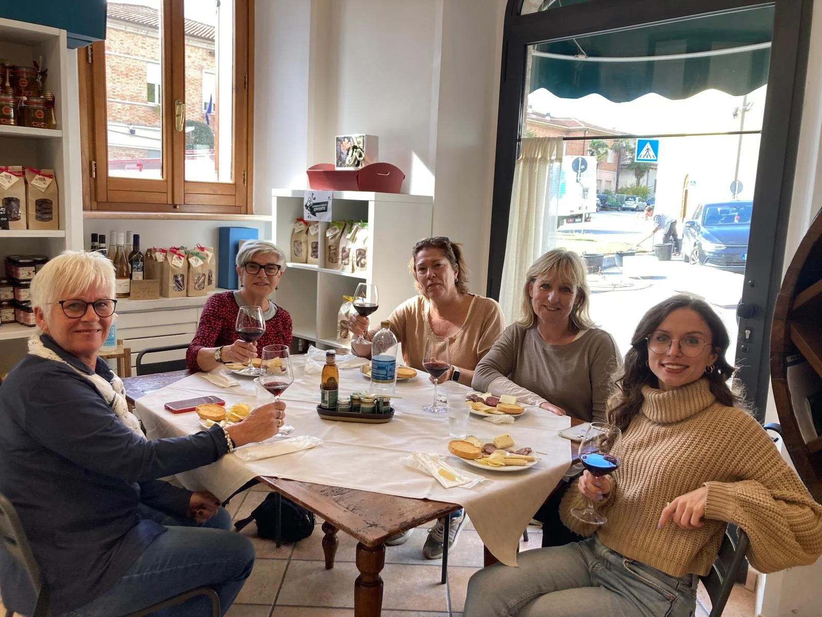 Pronte per la degustazione di tartufo ad Acqualagna