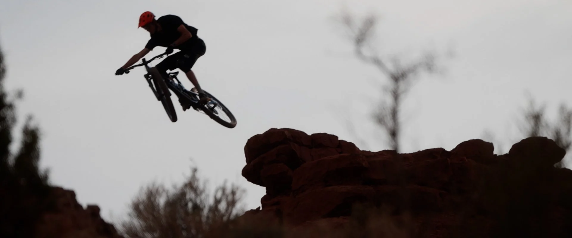 Choose your style_no grpahics_Master.00_00_57_21.Still043.jpg