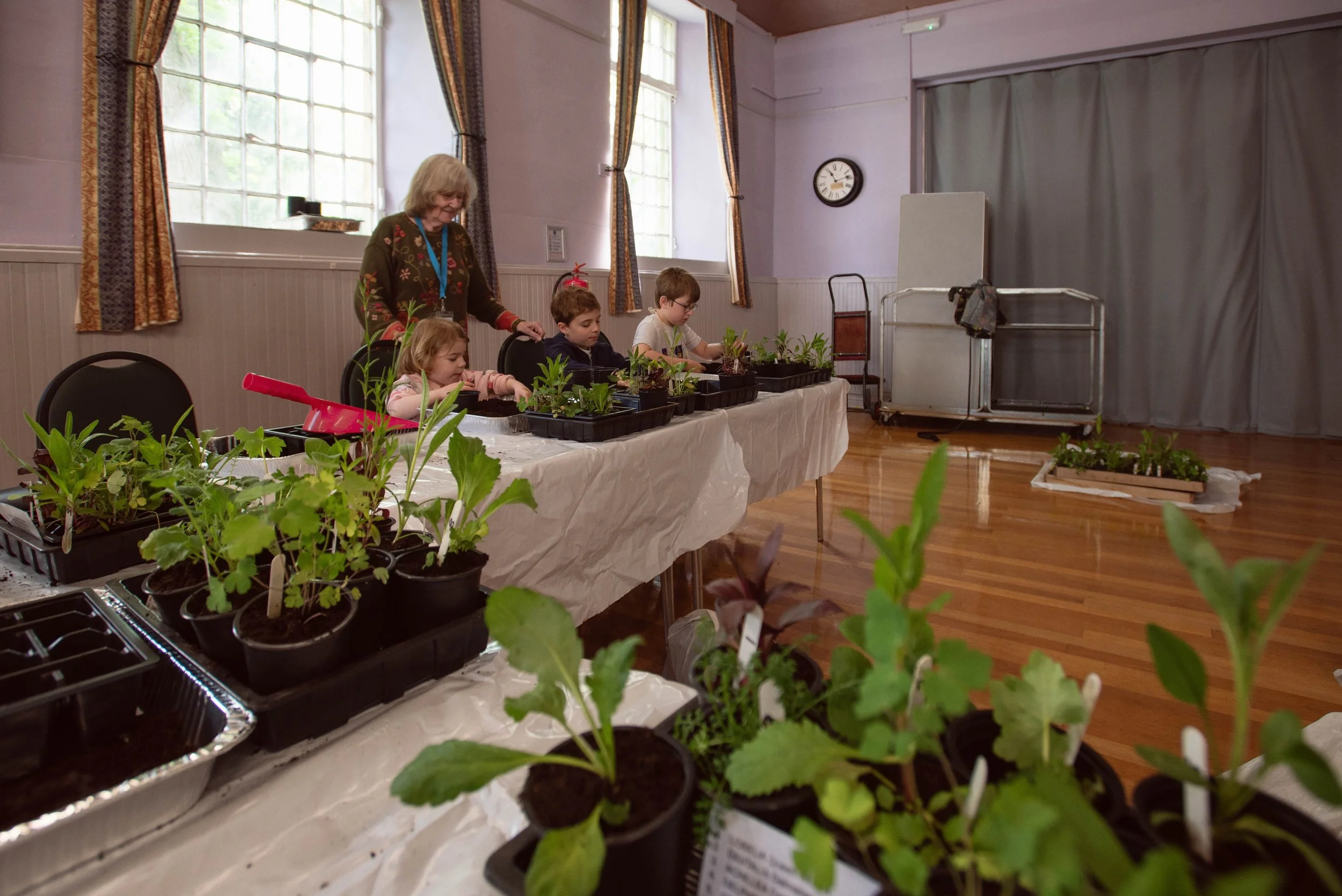 HCREW potting-5.jpg