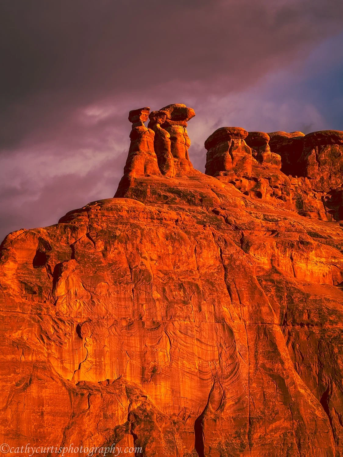 Moab pink sunset rocks.jpg