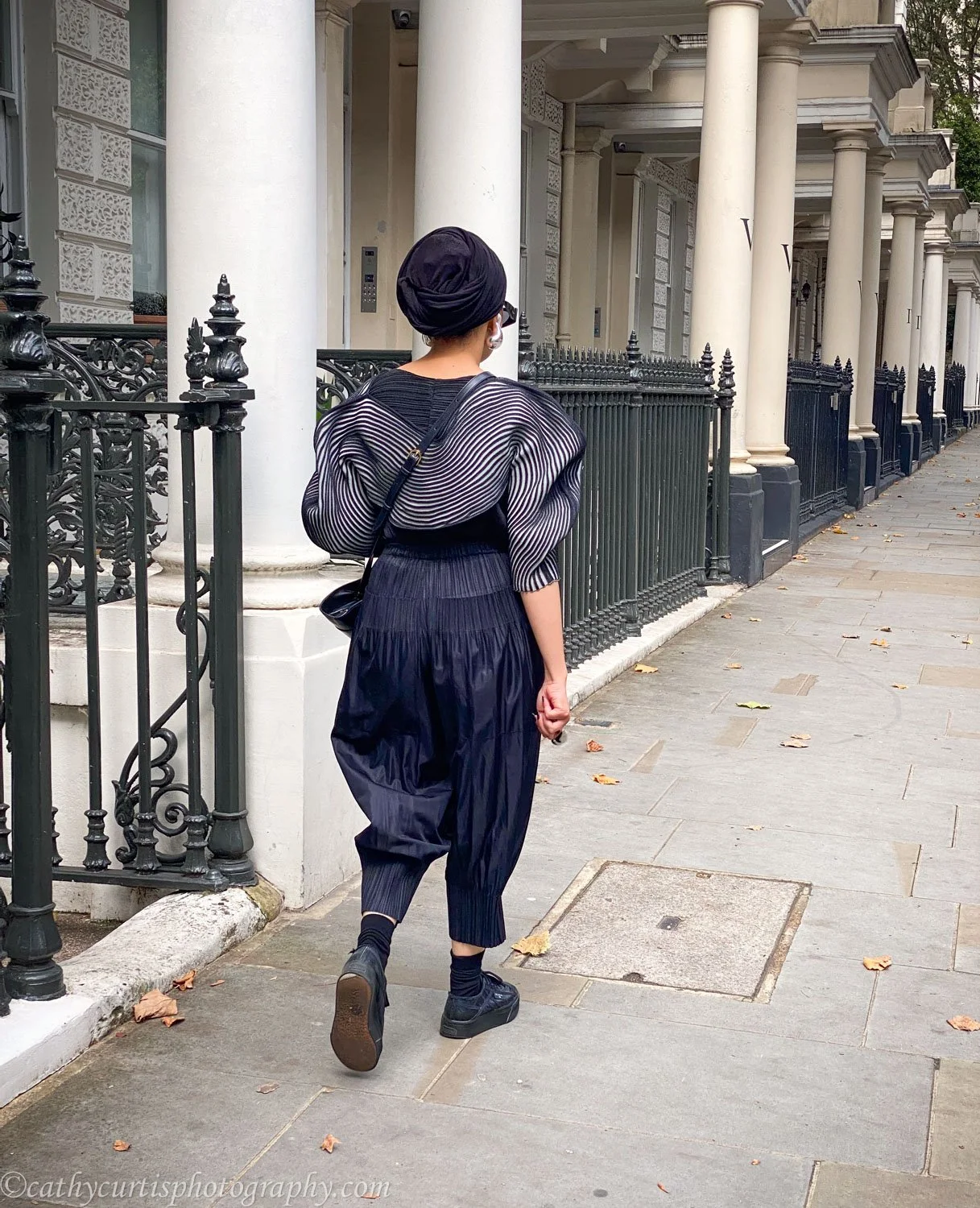 Women BW Shirt London.jpg