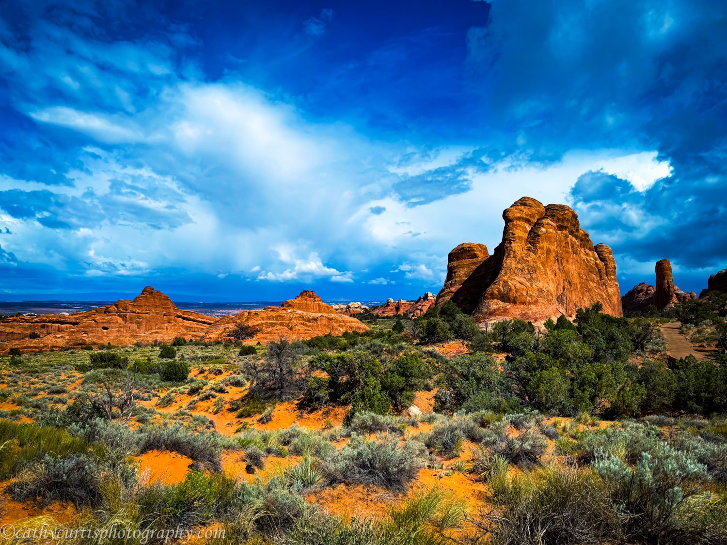 Moab full landscape.jpg